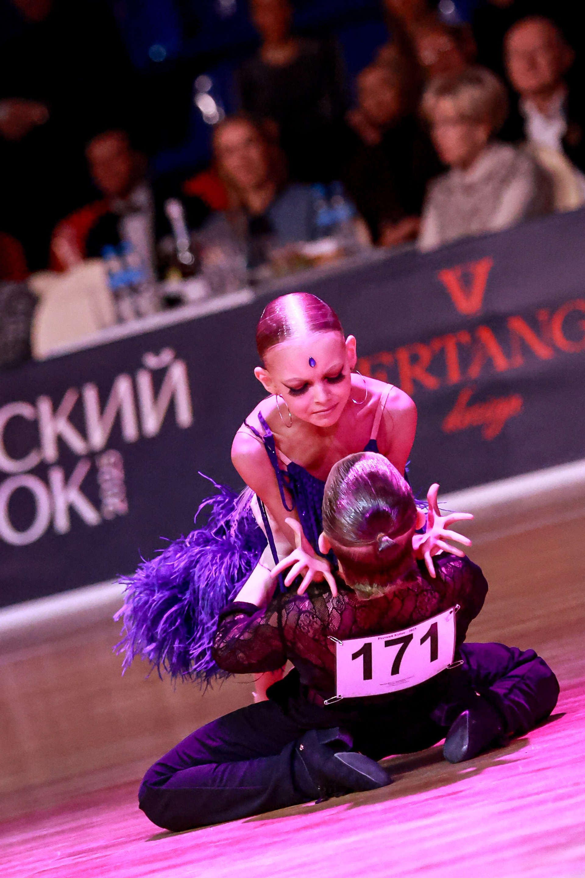 Рейтинги МФТС 19/04/2025. Фотограф Дмитрий Плетнев — QuickDancePhoto