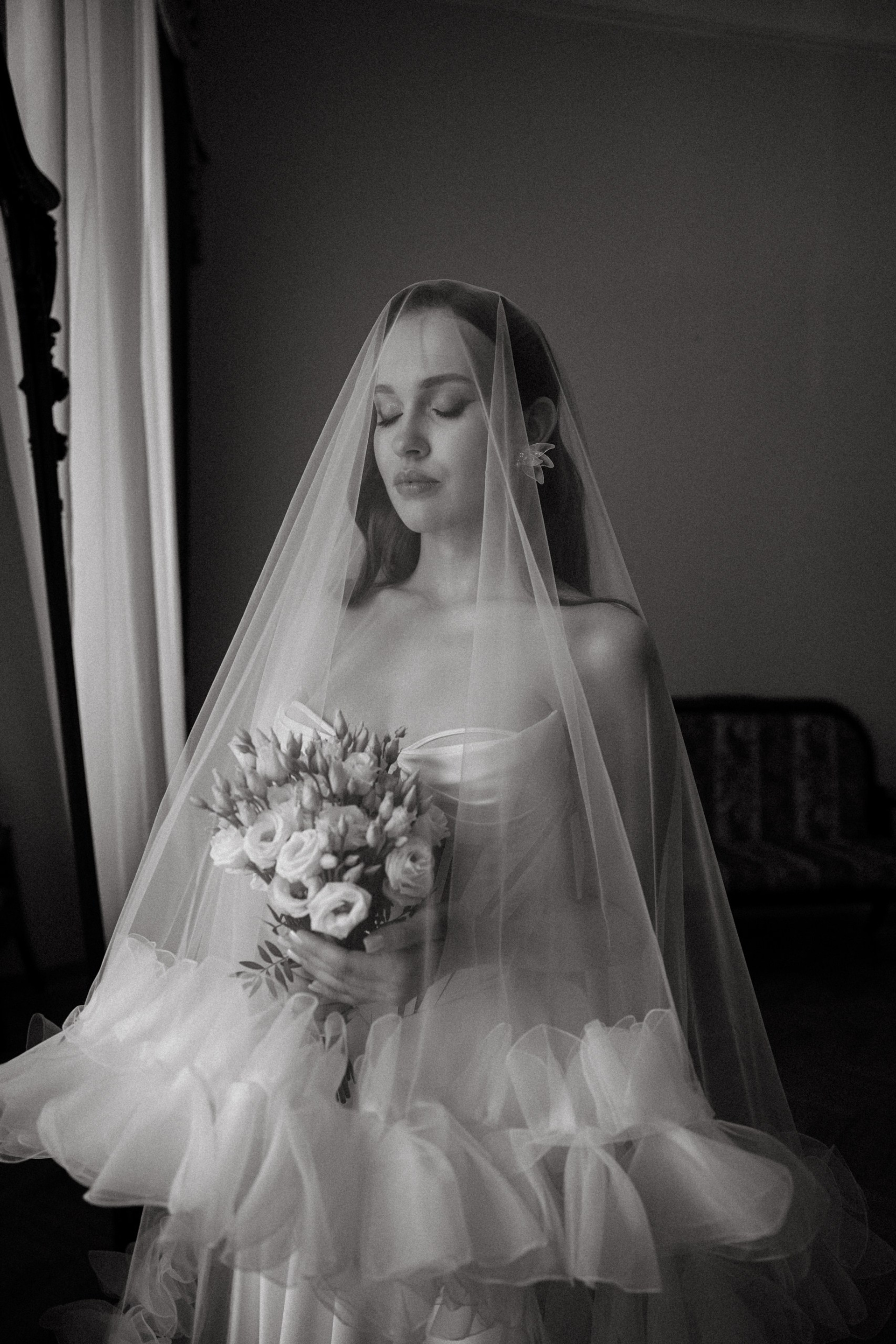 Анонс. Свадебный и Семейный Фотограф в Гатчине и Санкт-Петербурге Виктория