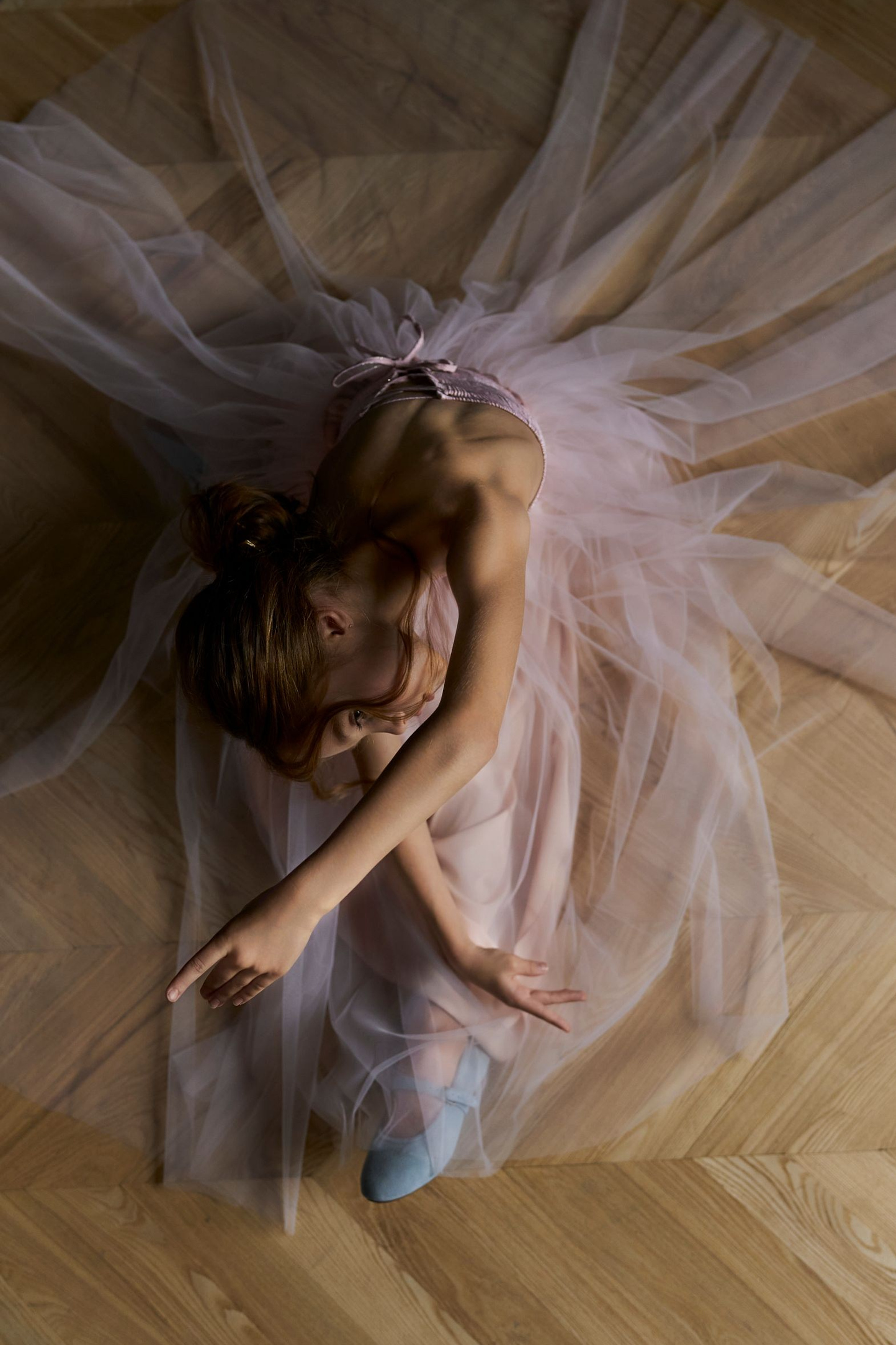 Корсет ‘Paris’ Rose в розово-золотом оттенке. Одежда для детей