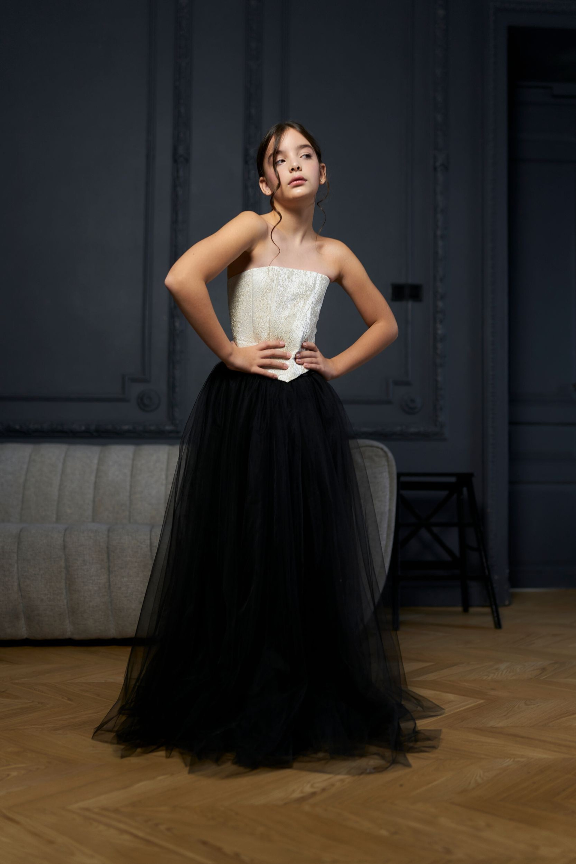 Корсет ‘Paris’ Champagne с перламутровым блеском. Одежда для детей