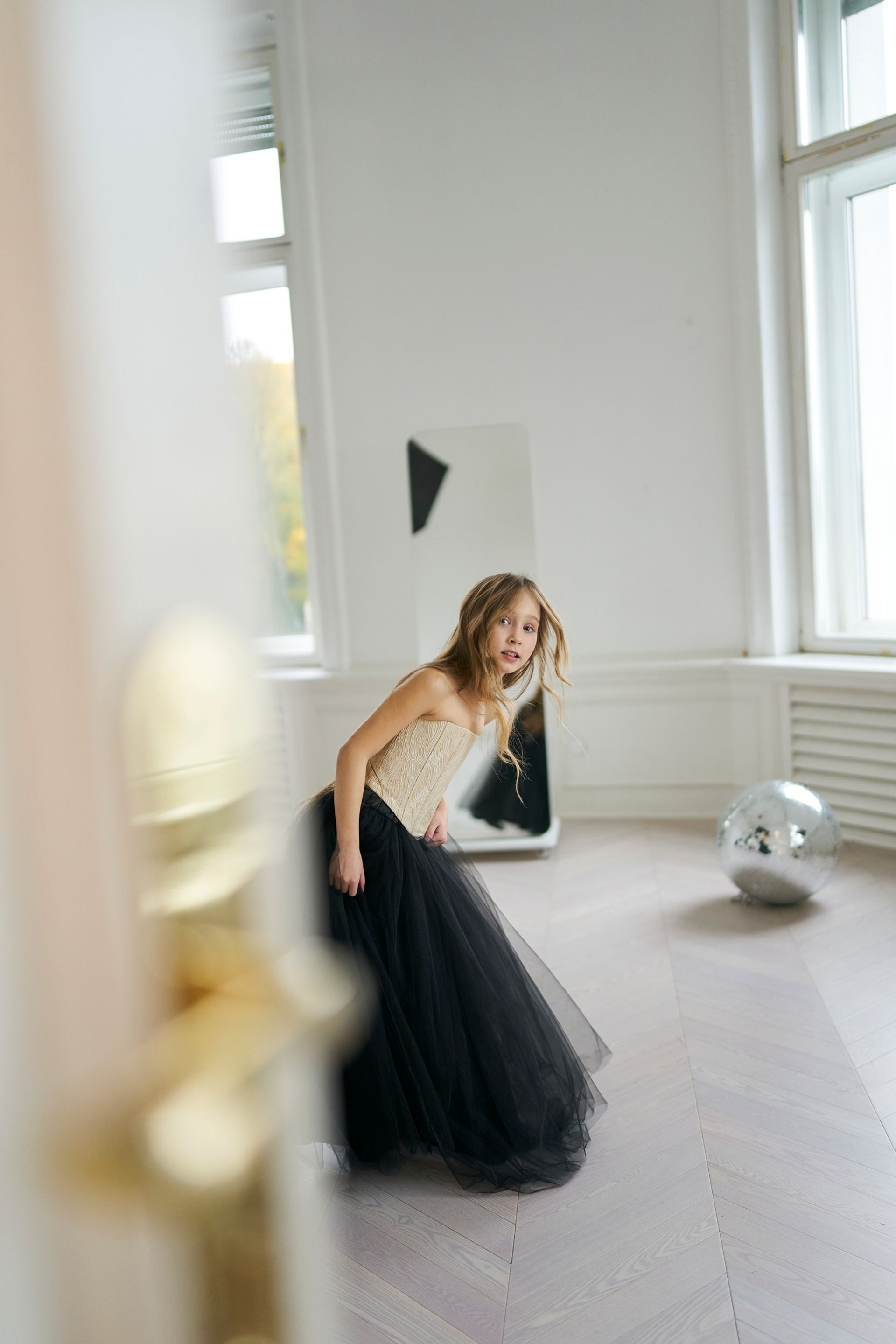 Корсет ‘Paris’ D’Or в золотом оттенке. Одежда для детей