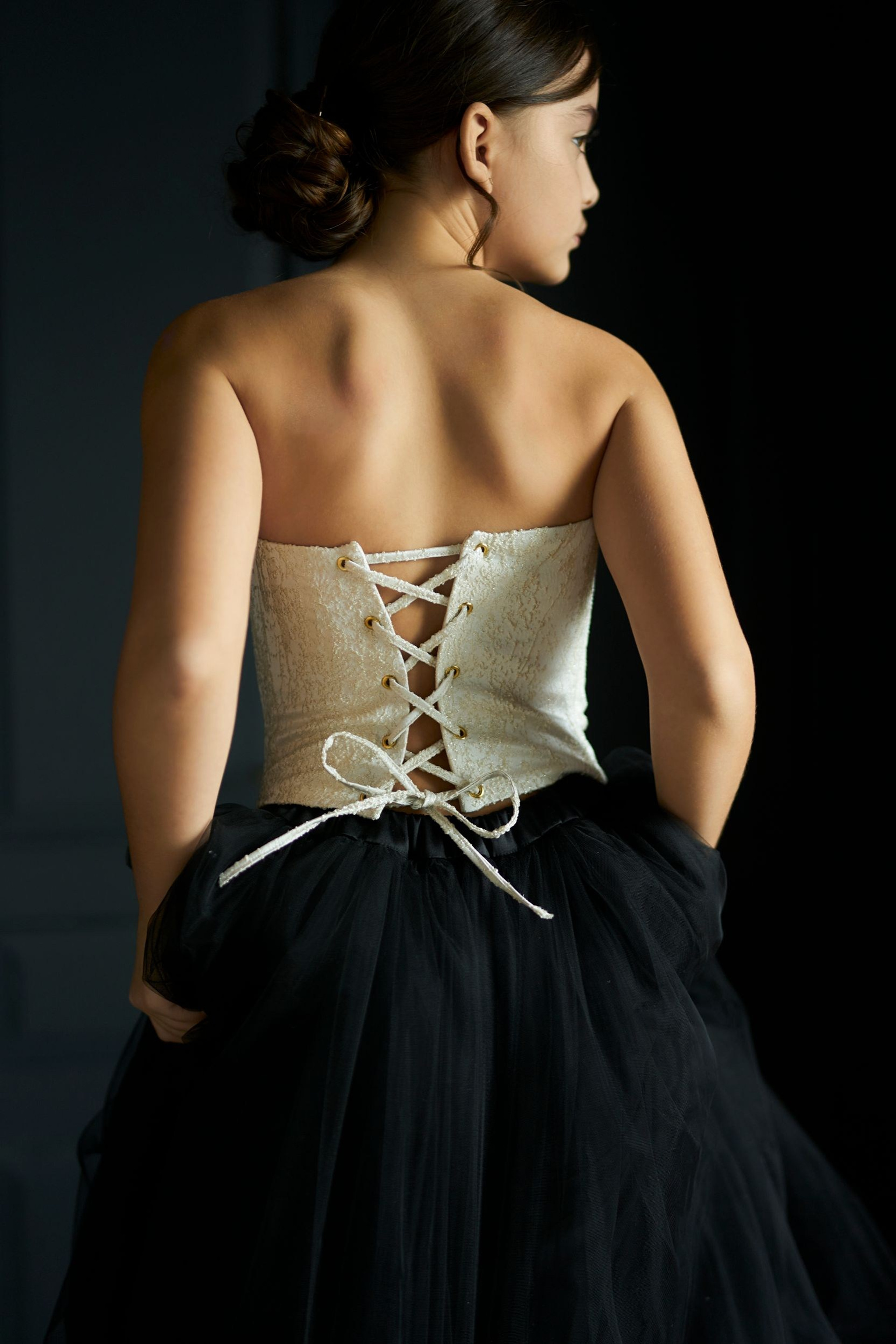 Корсет ‘Paris’ Champagne с перламутровым блеском. Одежда для детей