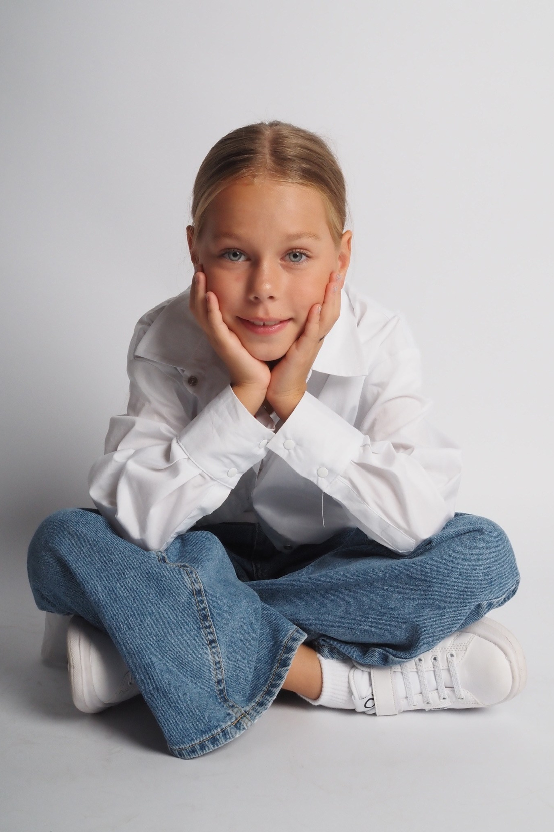 Модель для предметной съемки Ева Е. Н.Н.| Sale Easy