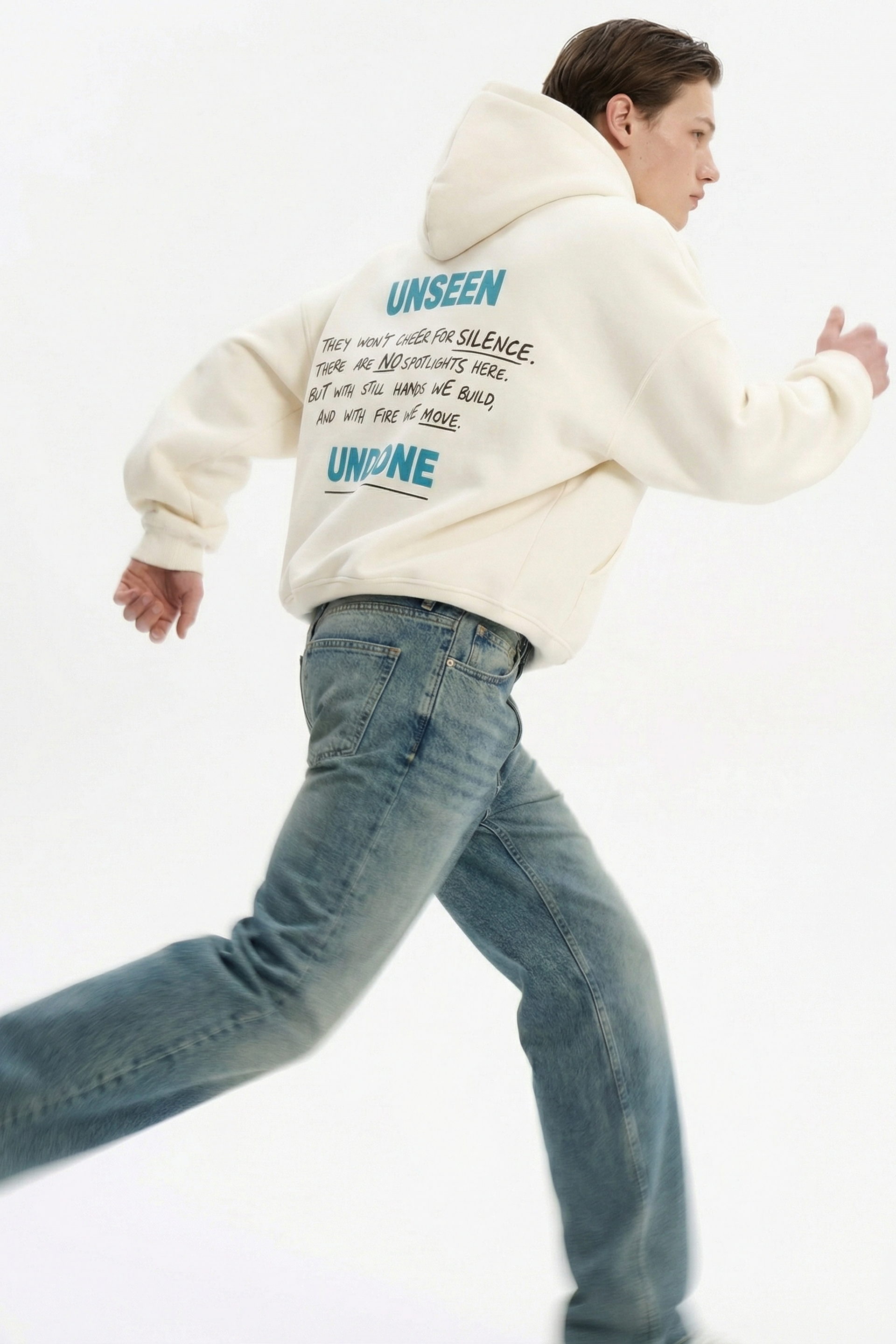 Телодвижения — AI-кампания для российского бренда одежды | jl.art.ai.lab. Анна Карчмит — AI-художник. Эдиториал, нейрофотосессия и контент для fashion и beauty брендов