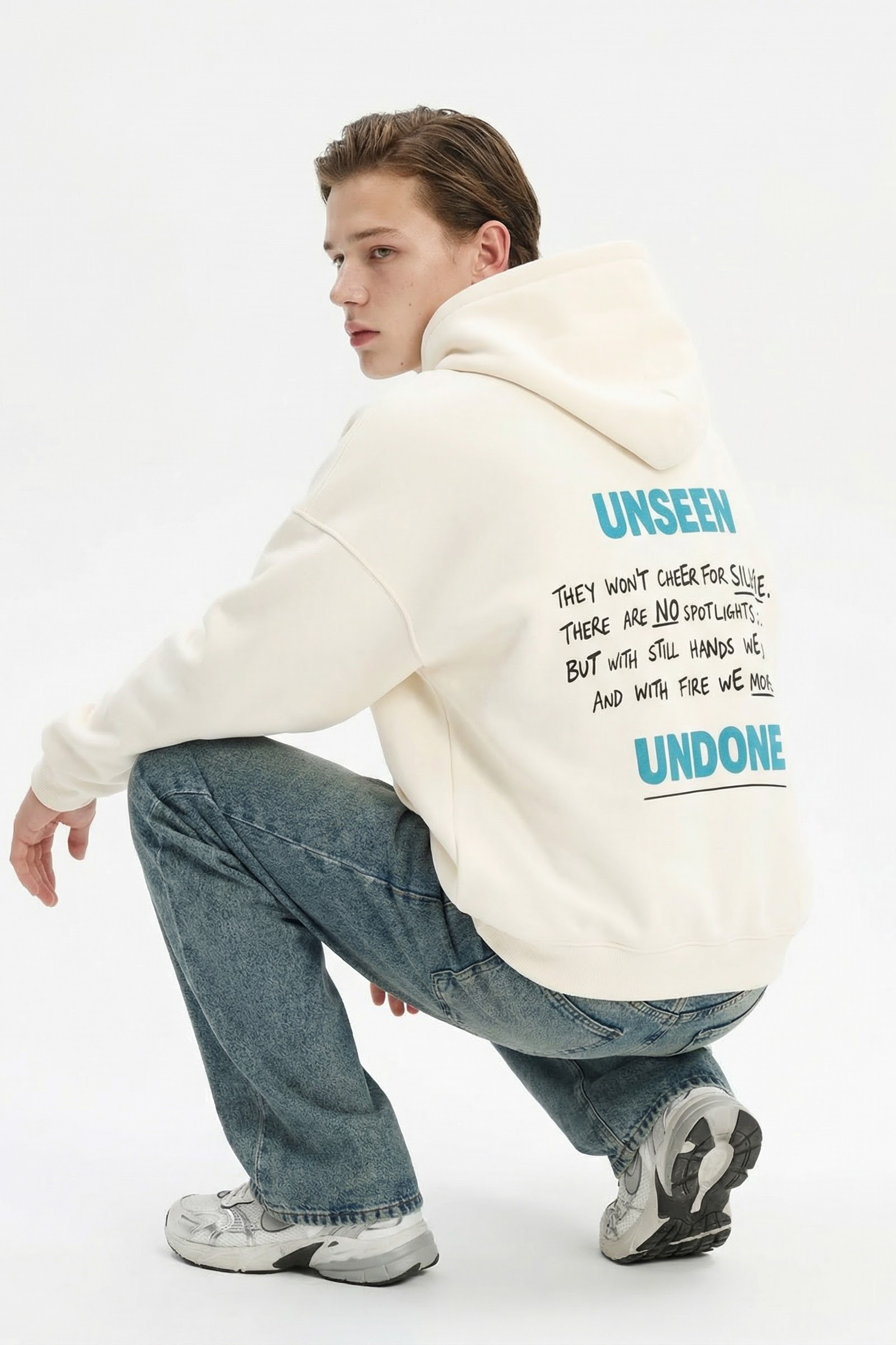 Телодвижения — AI-кампания для российского бренда одежды | jl.art.ai.lab. Анна Карчмит — AI-художник. Эдиториал, нейрофотосессия и контент для fashion и beauty брендов