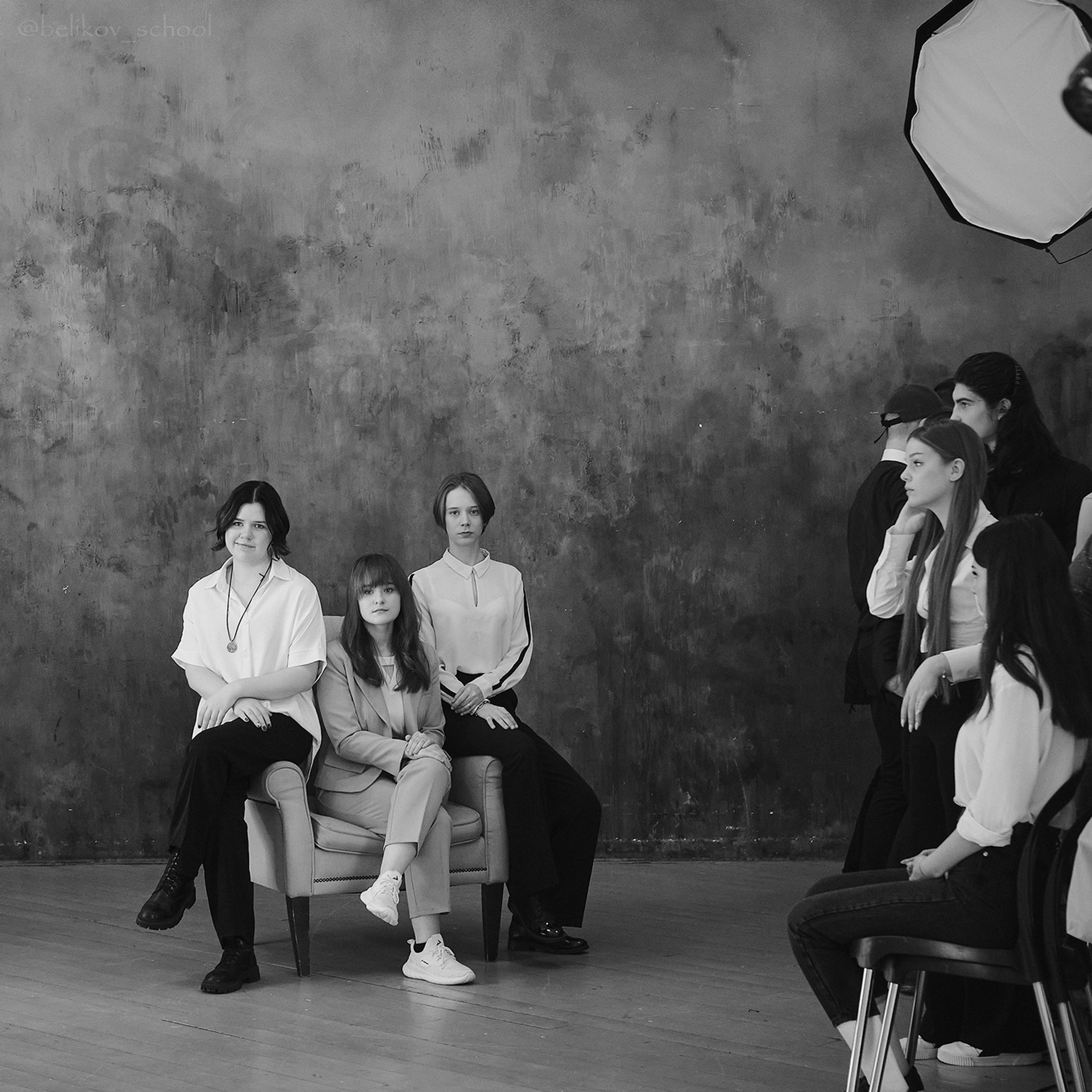 Что такое бэкстейдж. Школьный фотограф Сергей Беликов