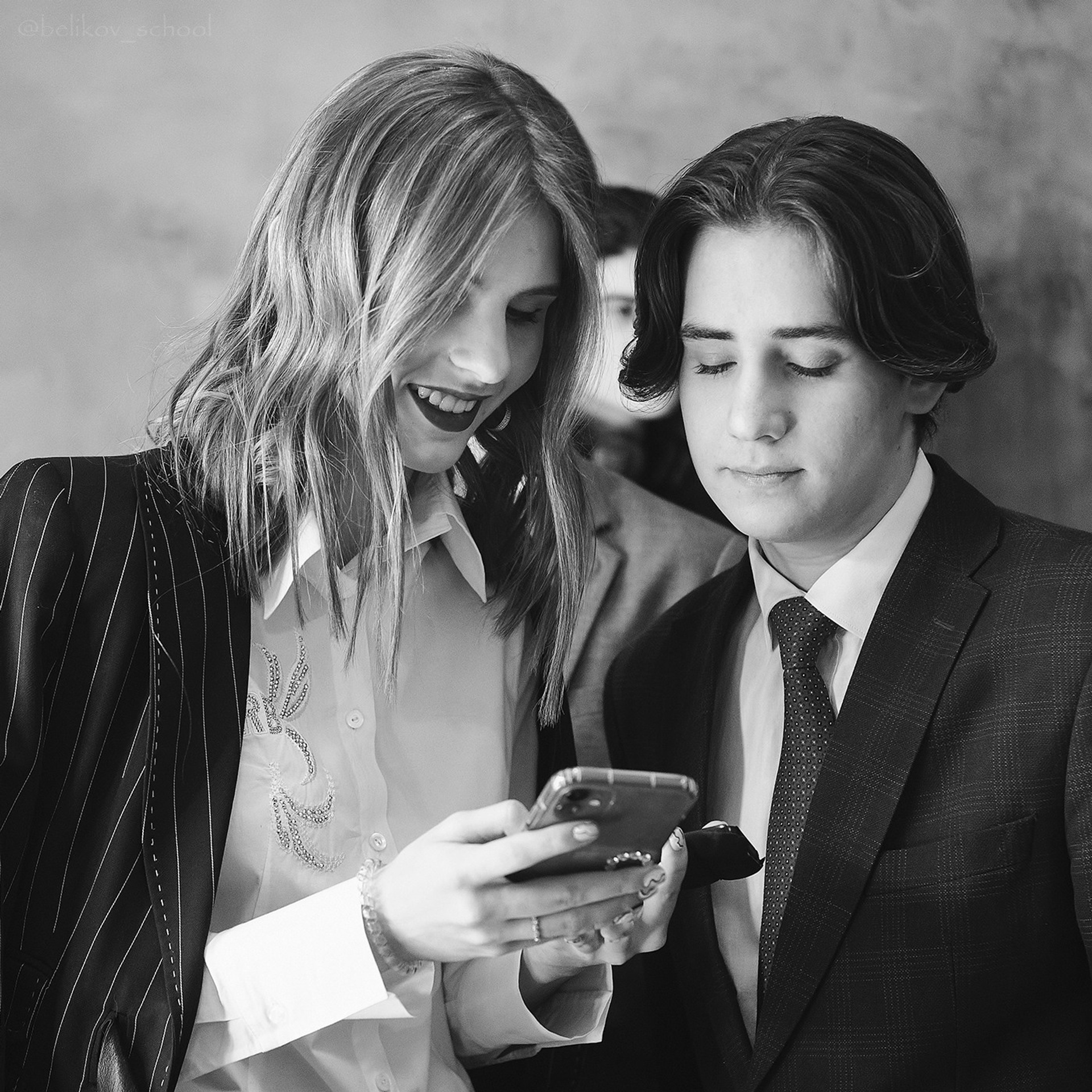 Что такое бэкстейдж. Школьный фотограф Сергей Беликов