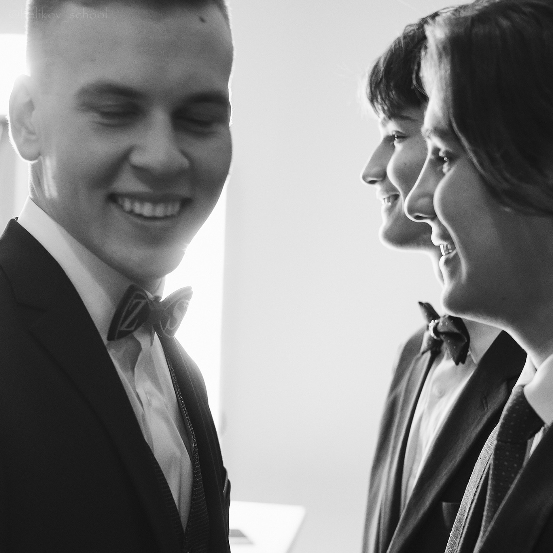 Что такое бэкстейдж. Школьный фотограф Сергей Беликов