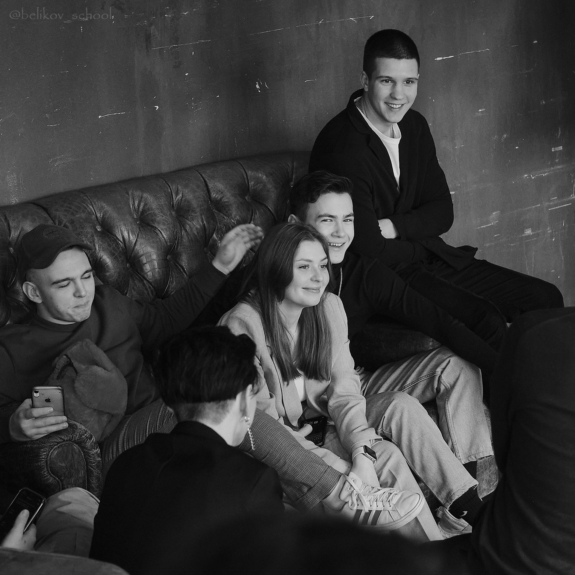 Что такое бэкстейдж. Школьный фотограф Сергей Беликов