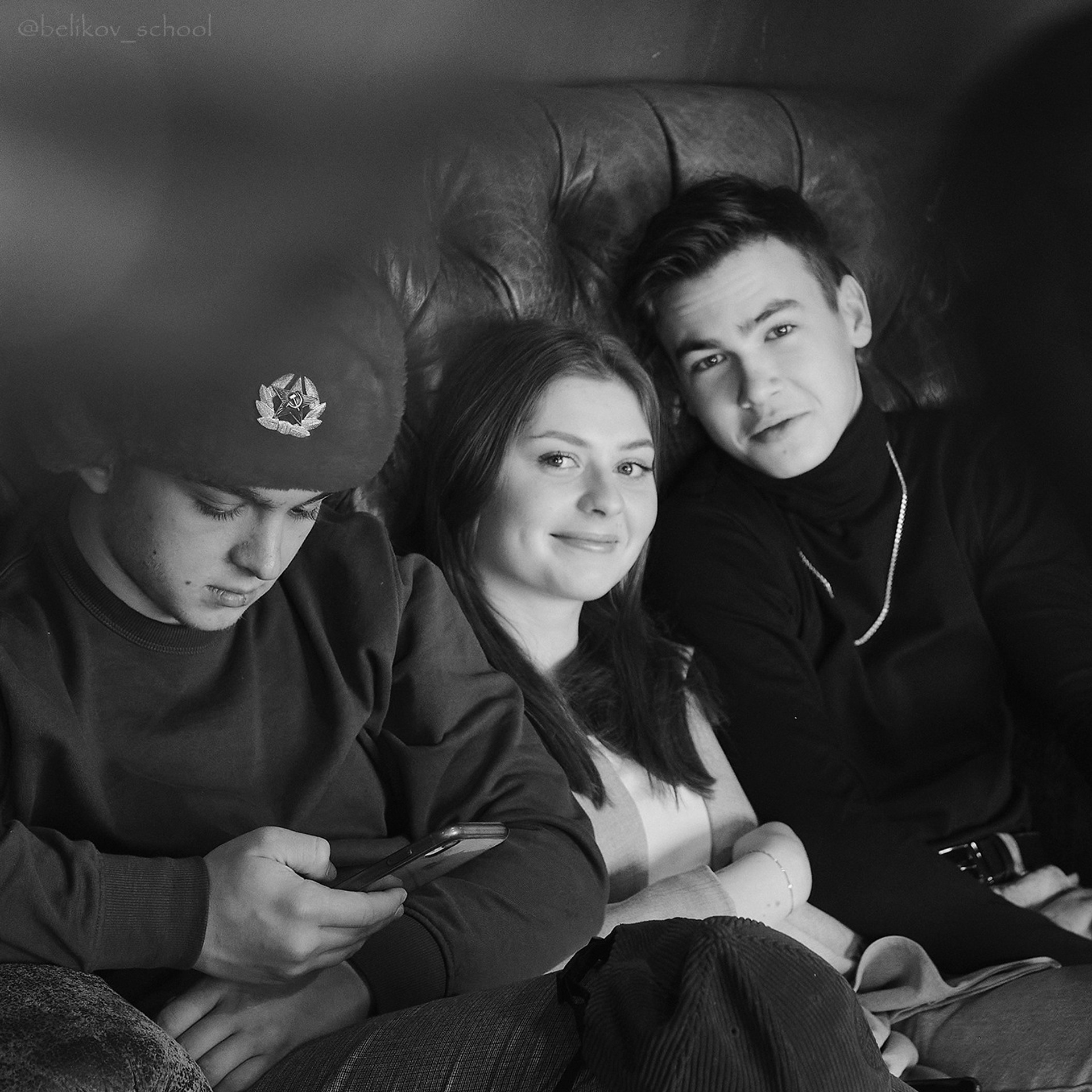 Что такое бэкстейдж. Школьный фотограф Сергей Беликов