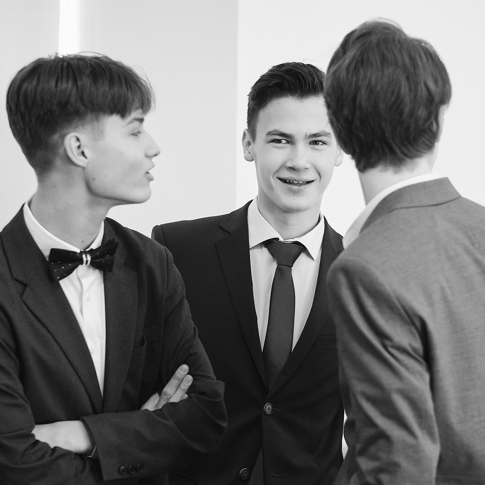 Что такое бэкстейдж. Школьный фотограф Сергей Беликов