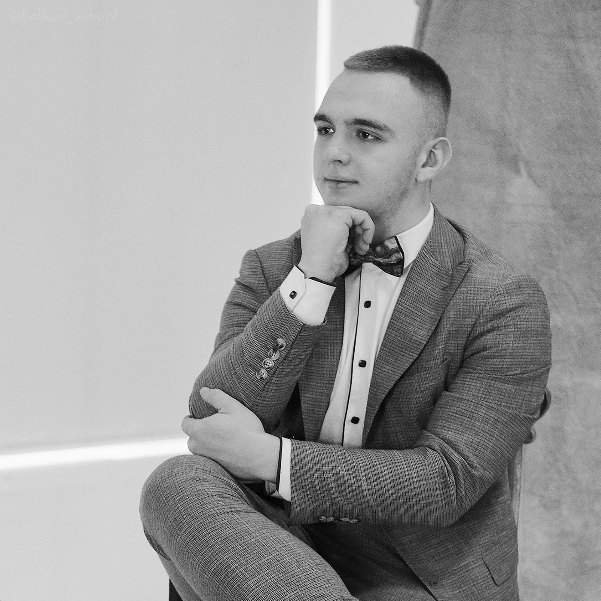 Что такое бэкстейдж. Школьный фотограф Сергей Беликов