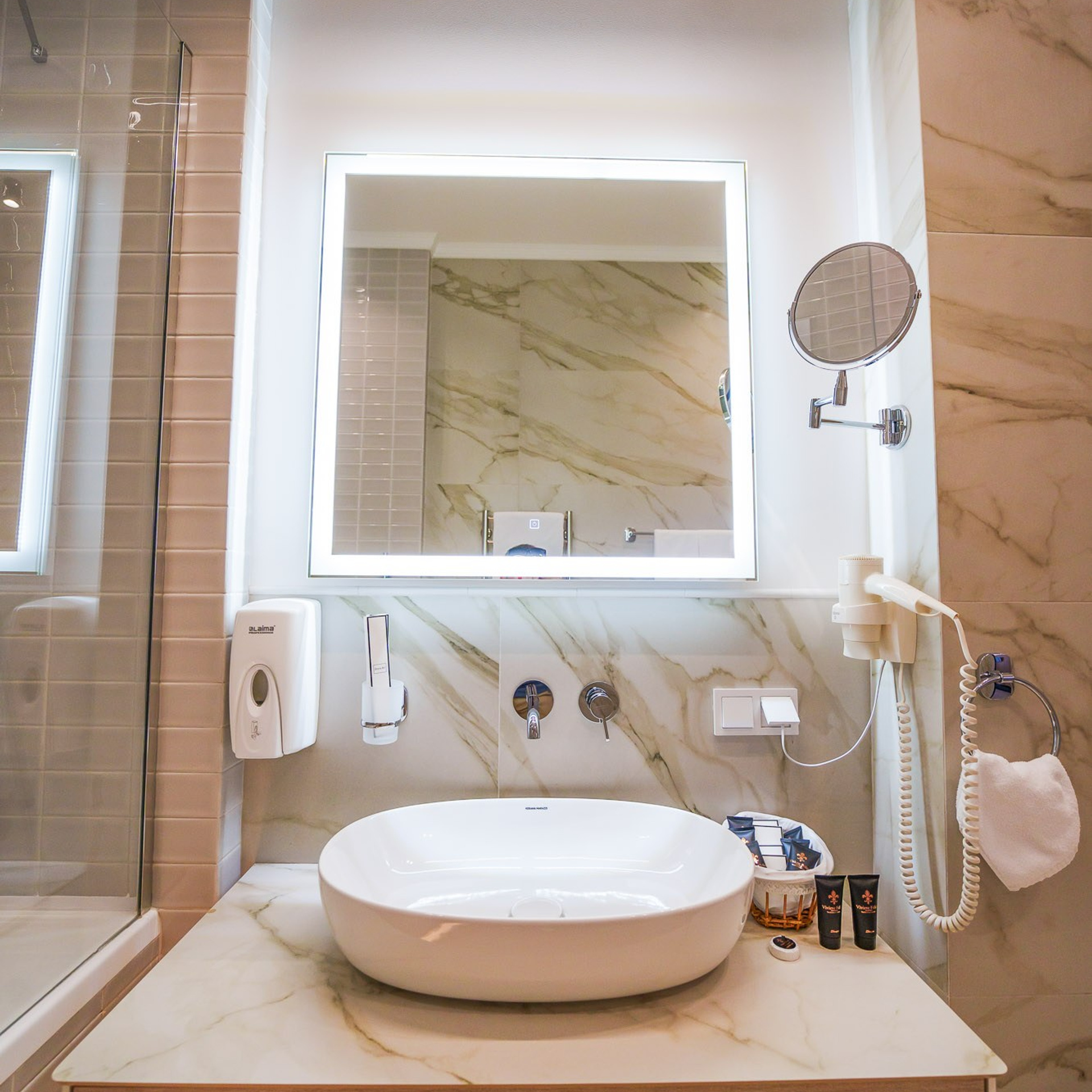 Интерьерная съёмка. Свадебный и семейный фотограф в Ростове-на-Дону. Андрей Сайфутдинов