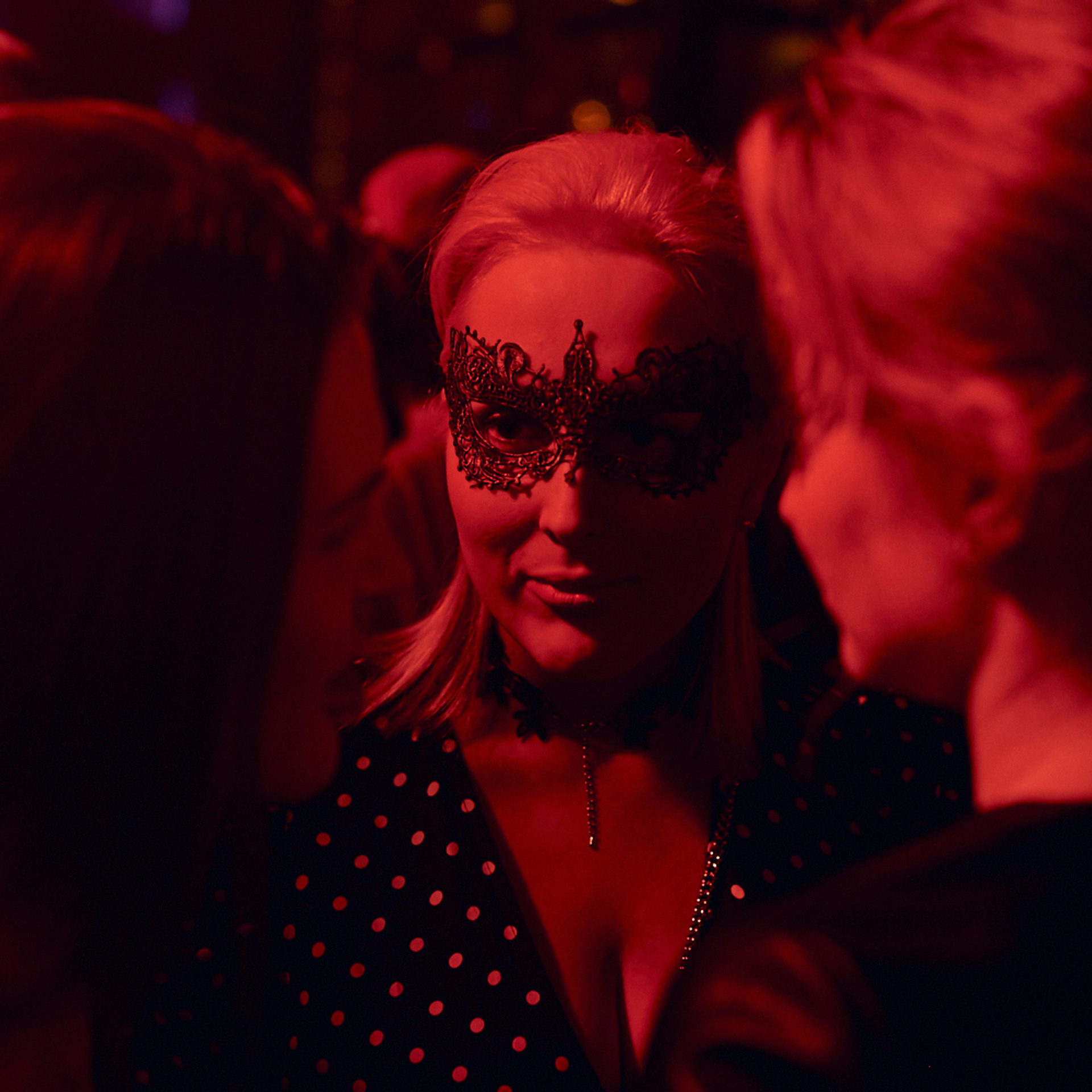 Фотосъёмка Halloween Москва | Event-фотограф тематических вечеринок. Артём Савиных — профессиональный фотограф в Москве | Репортажи, свадьбы, портреты