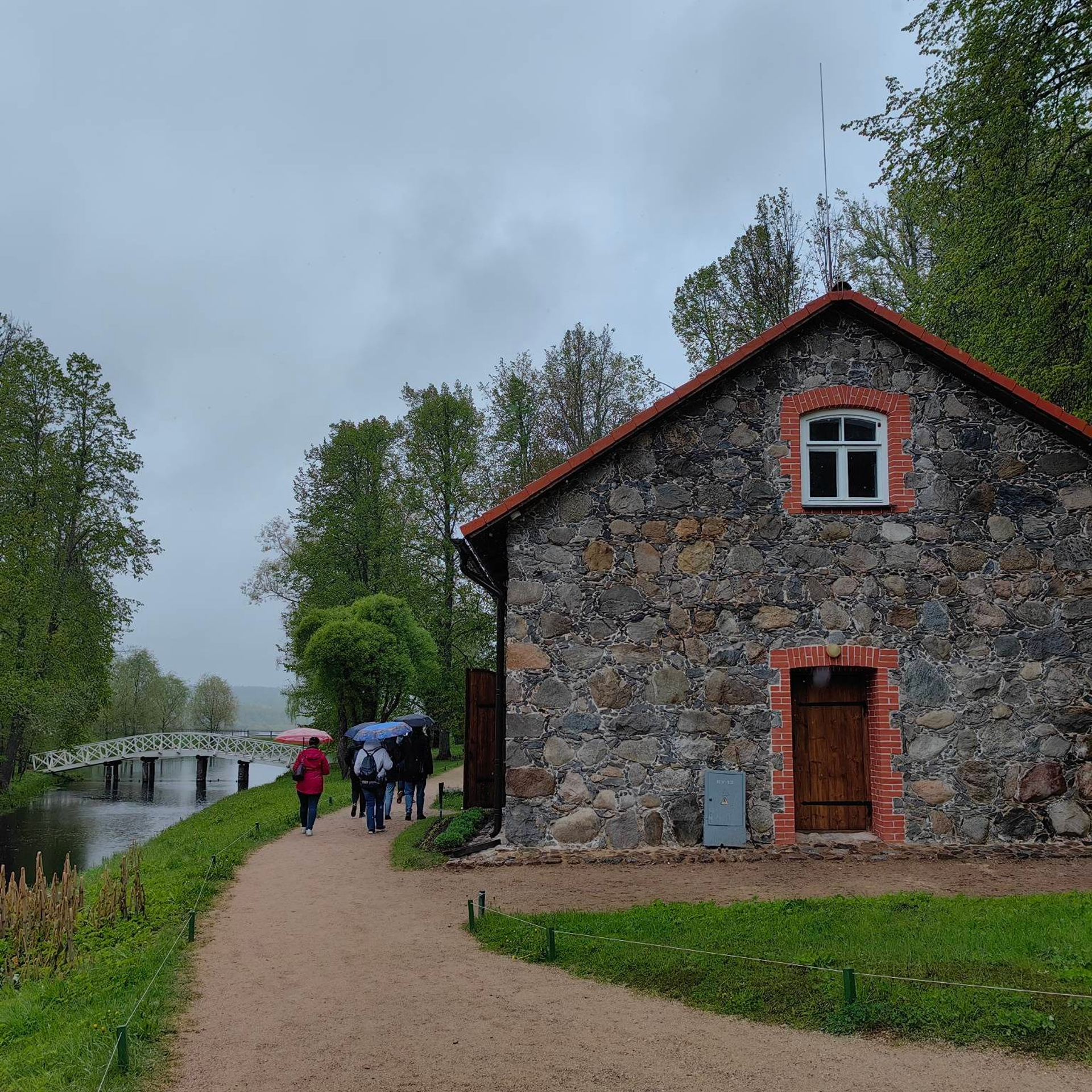 история усадьбы Михайловское Пушкин, Михайловское усадьба фото, Пушкин в Михайловском творчество, усадьба Михайловское история, картина Михайловское Пушкин, ссылка Пушкина в Михайловском