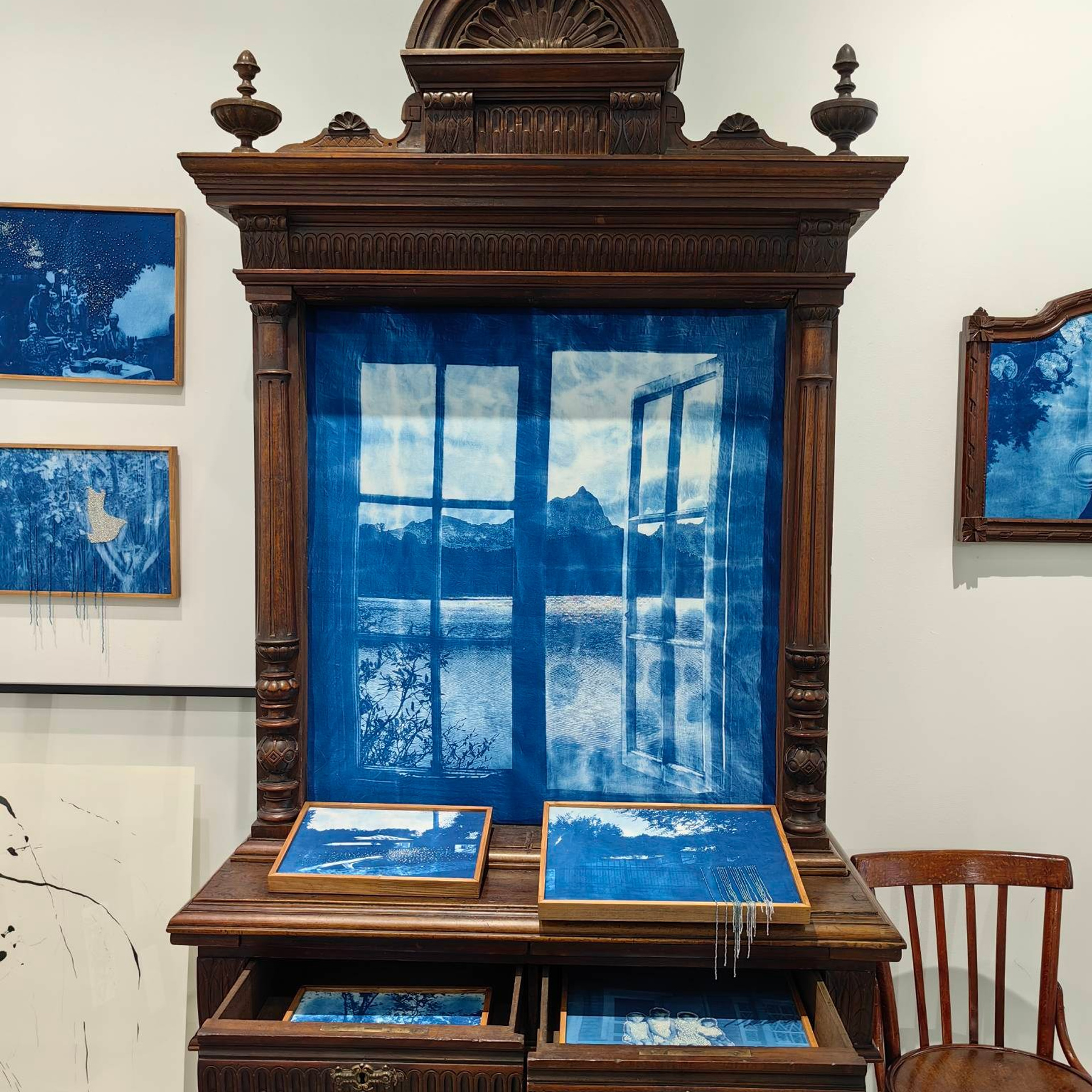 Cosmoscow 2024. Купить картину на холсте для интерьера|художник | дизайнер | архитектор Сергей Ратчин в Москве