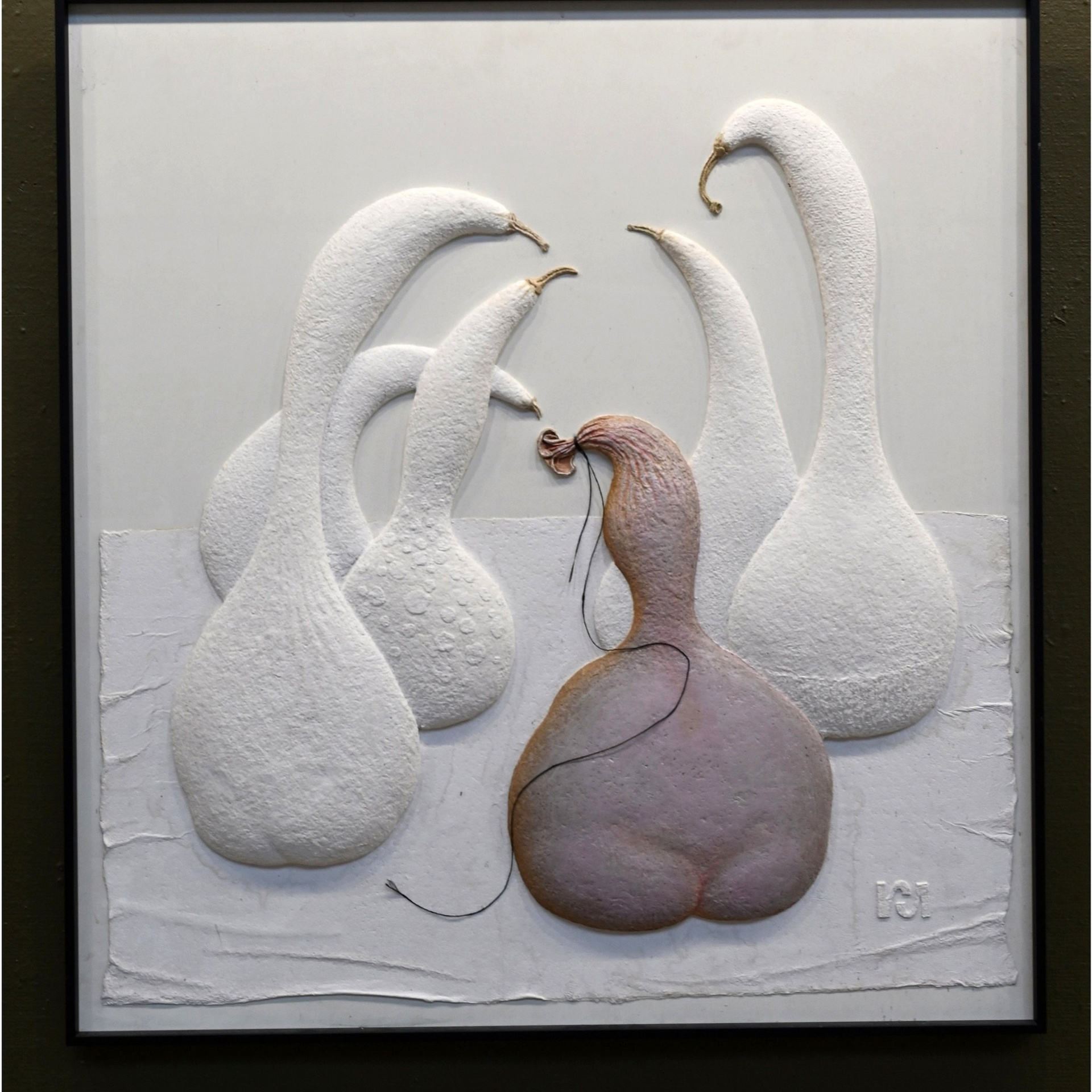 Латиф Казбеков «БУМАЖНЫЕ МИРЫ»