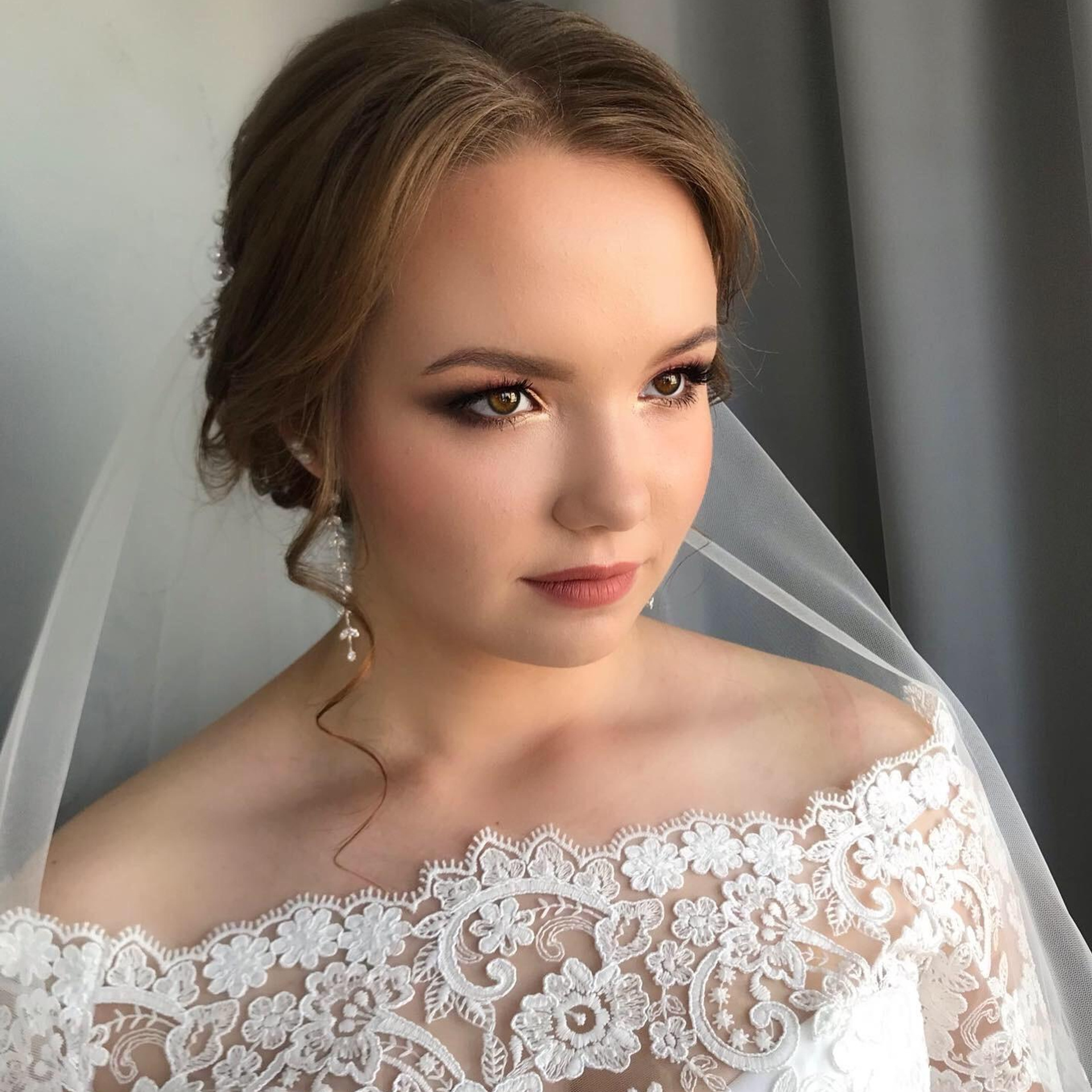 Портфолио Елены Геор. Салон свадебных стилистов