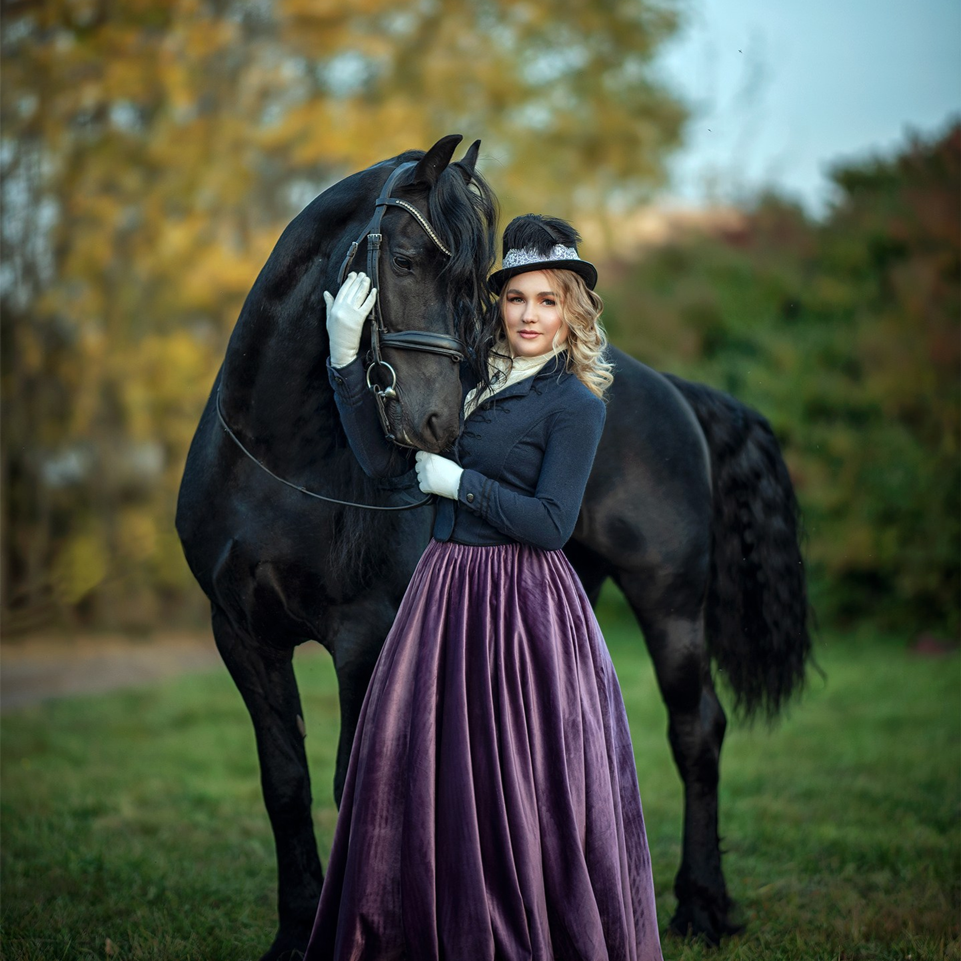 фотосессия с лошадью, фризский конь, лошадь для фотосессии, фотосессия с трюковой лошадью, фотосессия с лошадьми, юлиана бевз, сказочная фотосессия, сказочная фотография, волшебная фотосессия, фотосессия с конем в москве, фотосессия в москве, оригинальная фотосессия москва, девушка на коне, девушка и лошадь, девушка с черной лошадью, черная лошадь