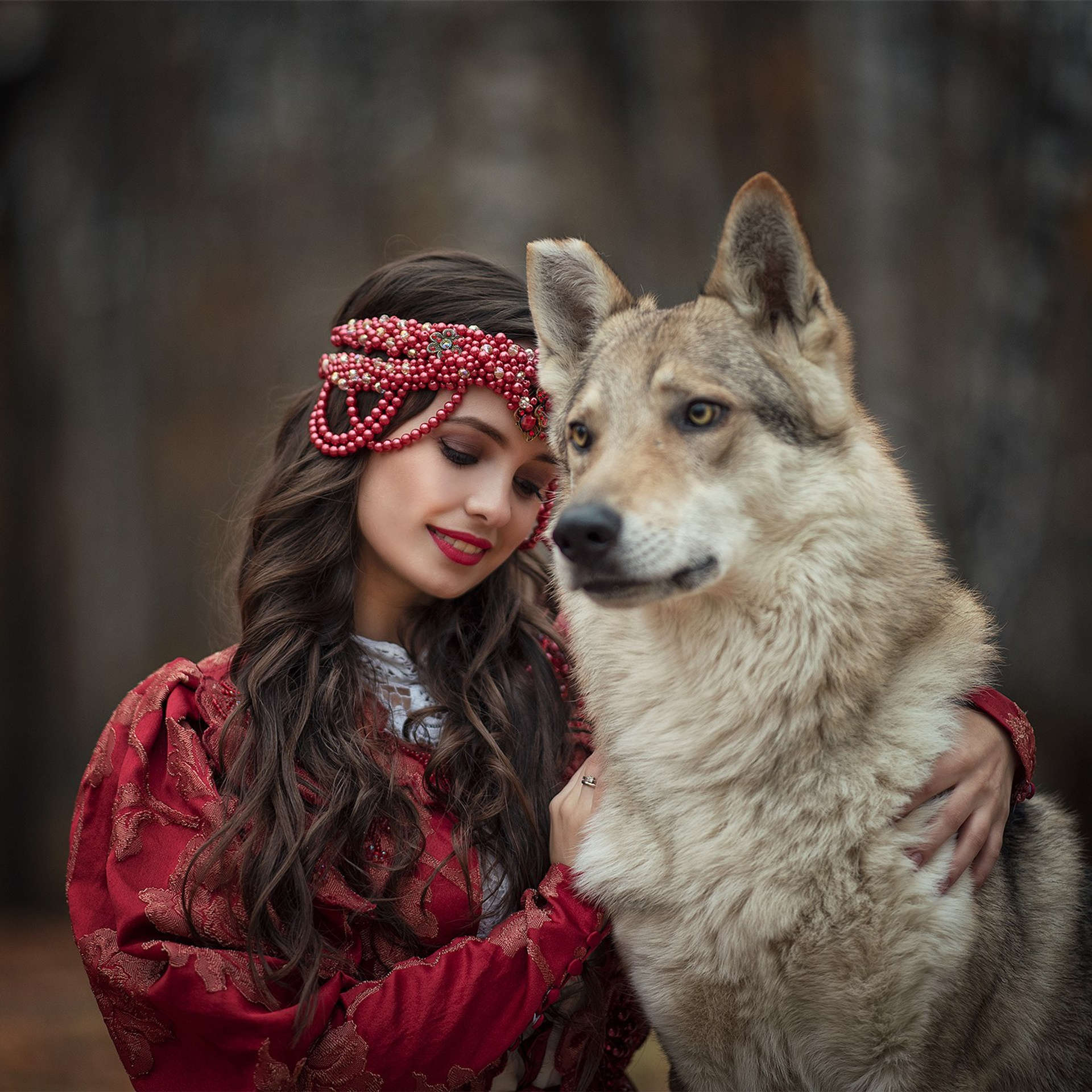 фотосессия с волчками, фотосессия с волками, фотосессия с волком москва, девушка с волком, фотосессия в москве