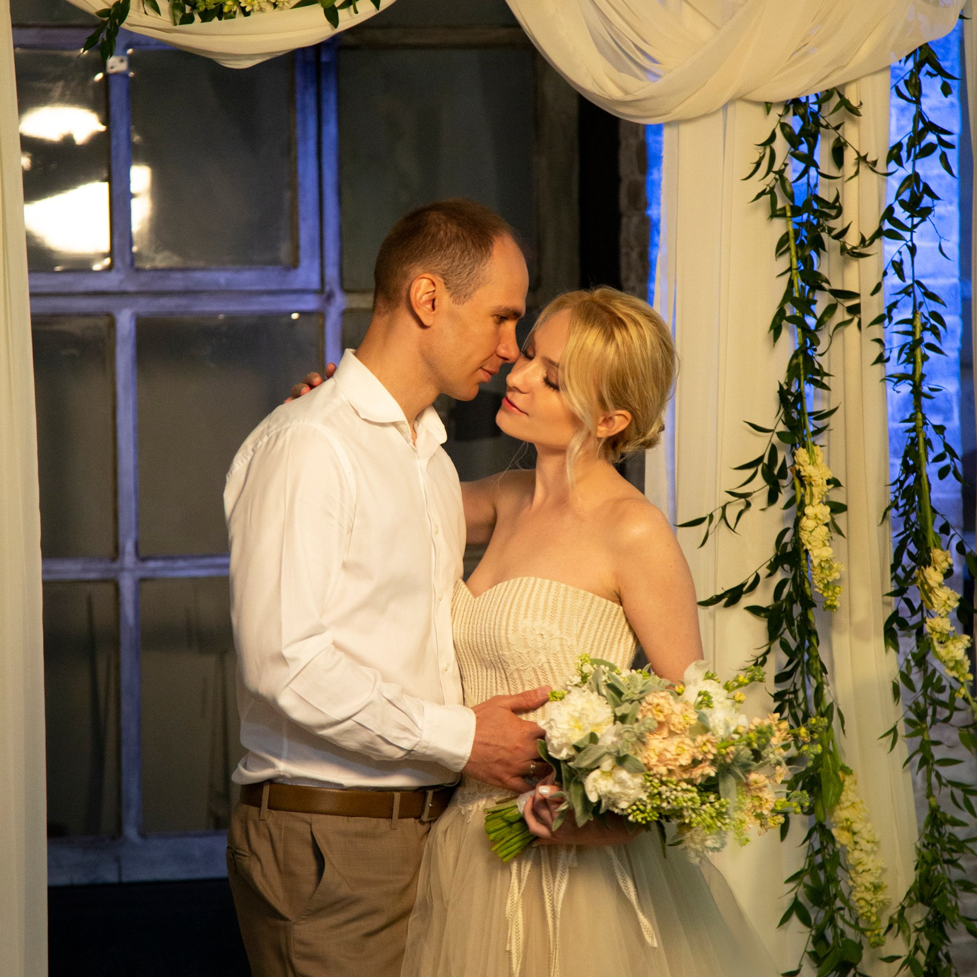 Свадебная фотосессия в Воронеже от свадебного фотографа Воронежа