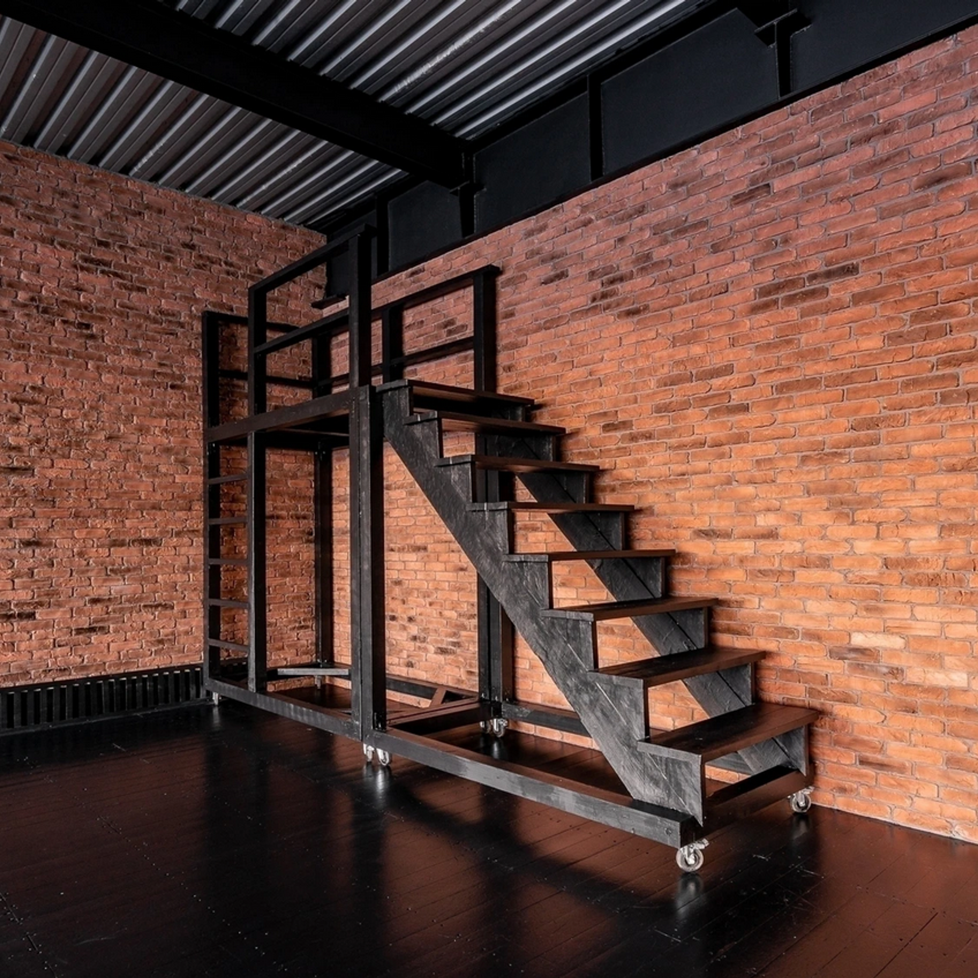 Фотостудии для мужских фотосессий. Предметный фотограф в Новосибирске Светлана Логинова