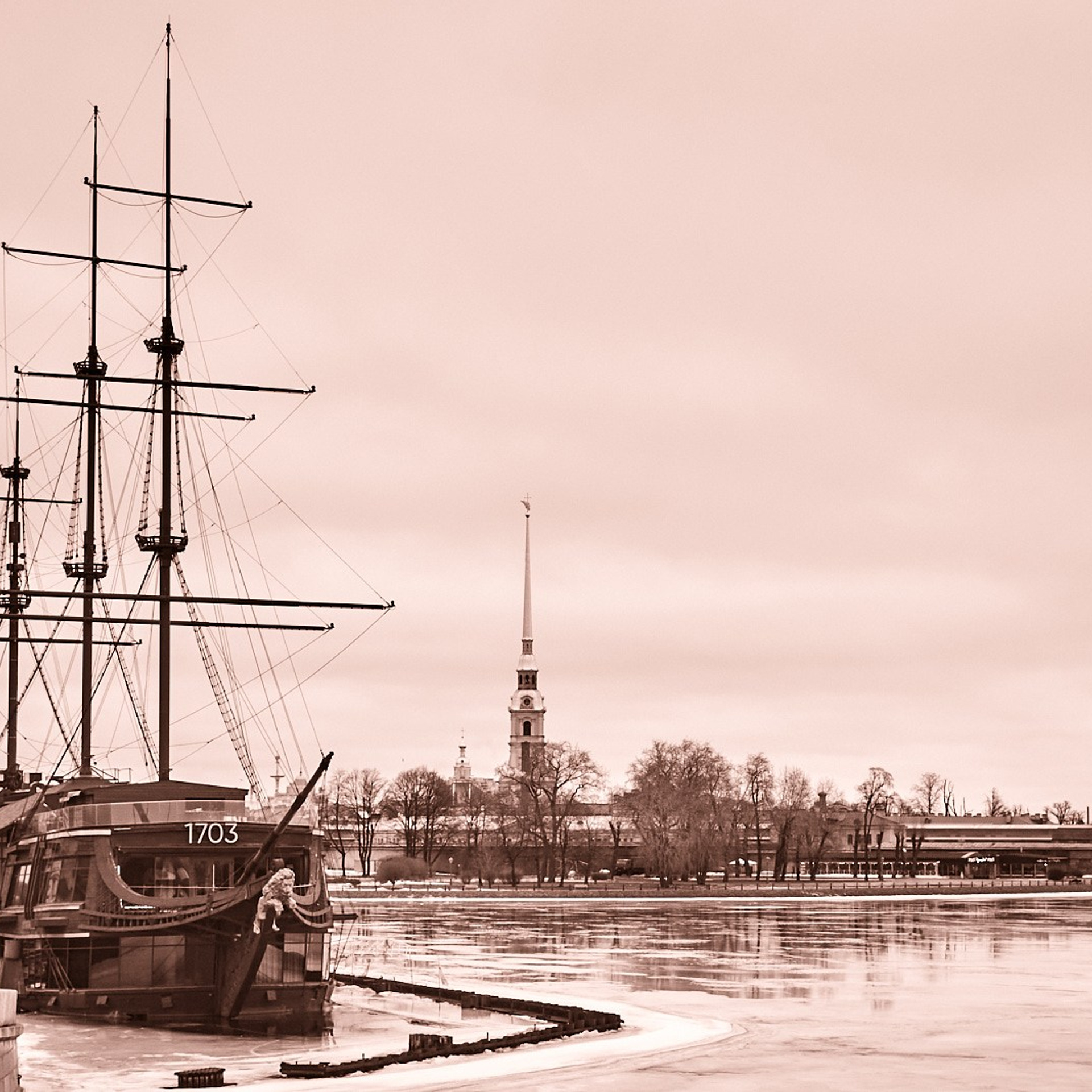 Для какого жанра лучше всего подходит чёрно-белая съёмка. НЕЙРО-АРТы Воеводова