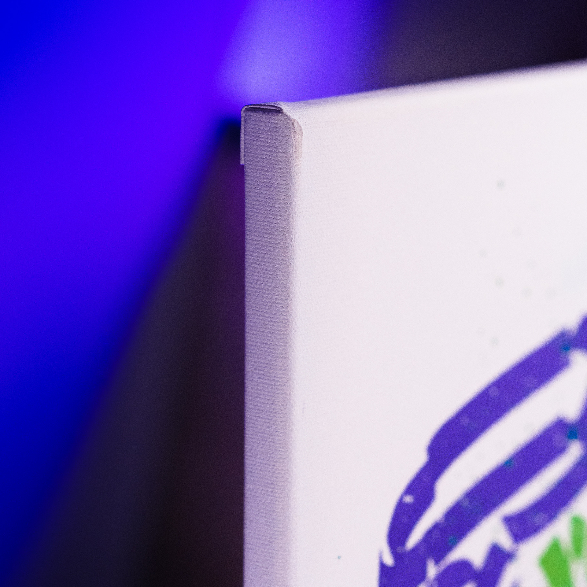 Каллиграфия на холстах со смыслом от Андрея Рэя (1)