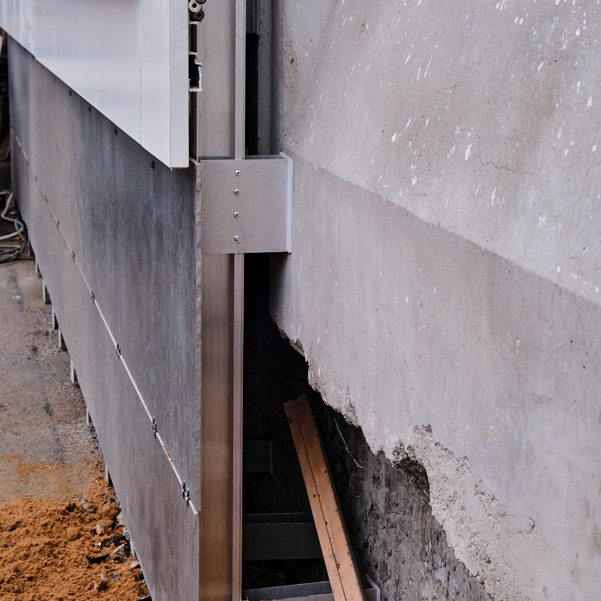 Оформление оконных откосов