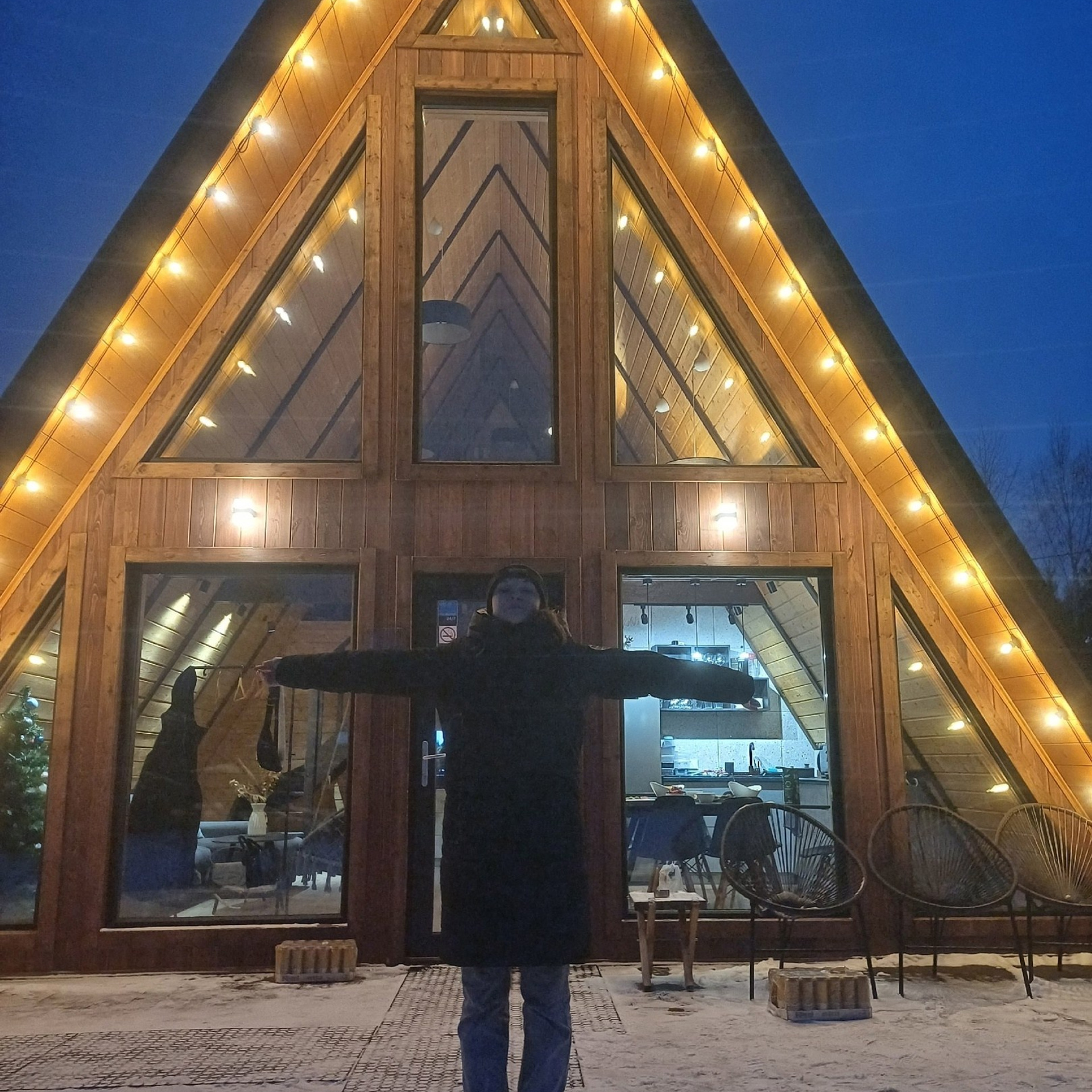 Аренда дома с чаном баней на Новый год - Загородный домик на 6 человек. Коттедж А-фрейм с баней и уличным чаном в Подмосковье - в аренду для отдыха