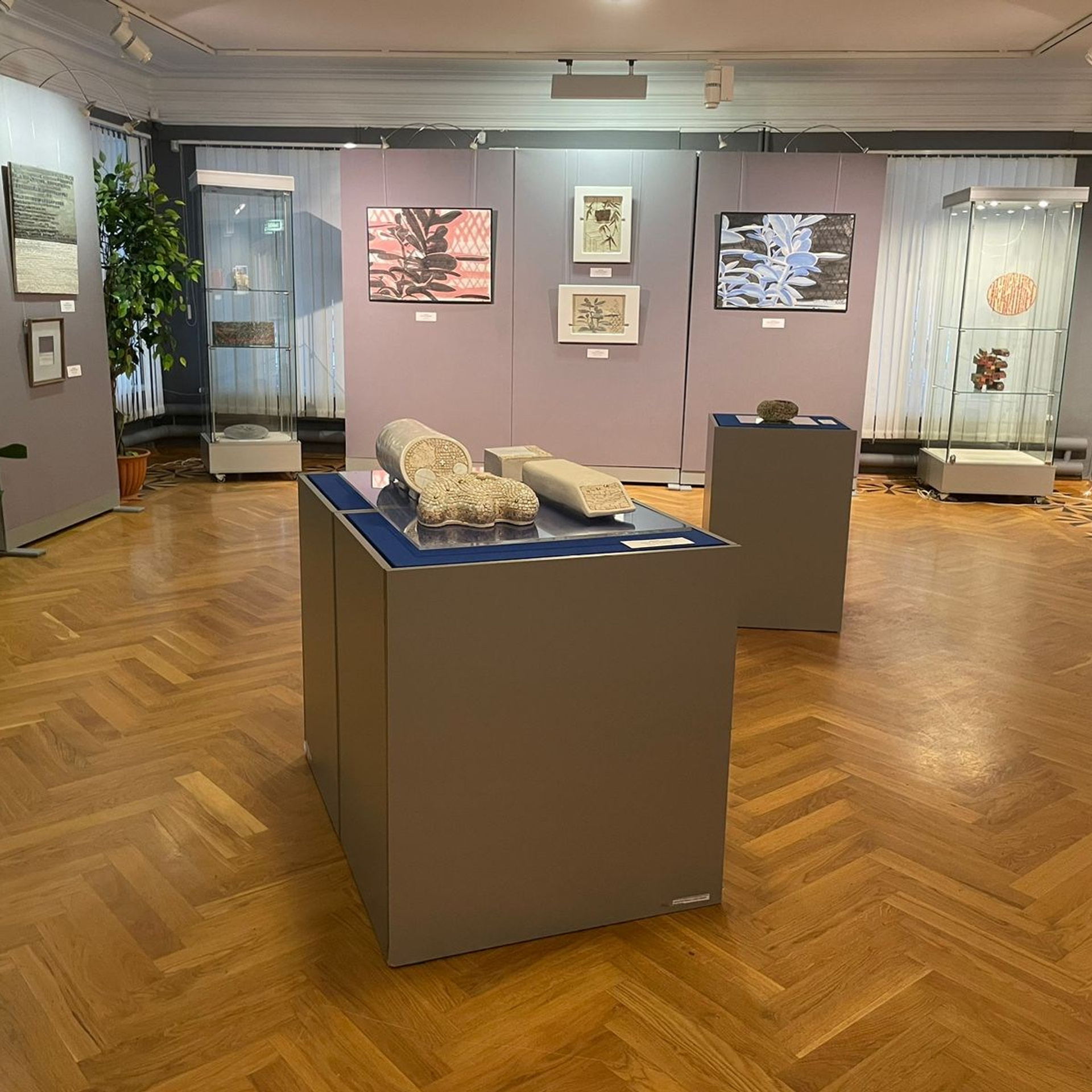 КАМЕНЬ/НОЖНИЦЫ/БУМАГА г. Муром. Ассоциация художников монументалистов г. Москва