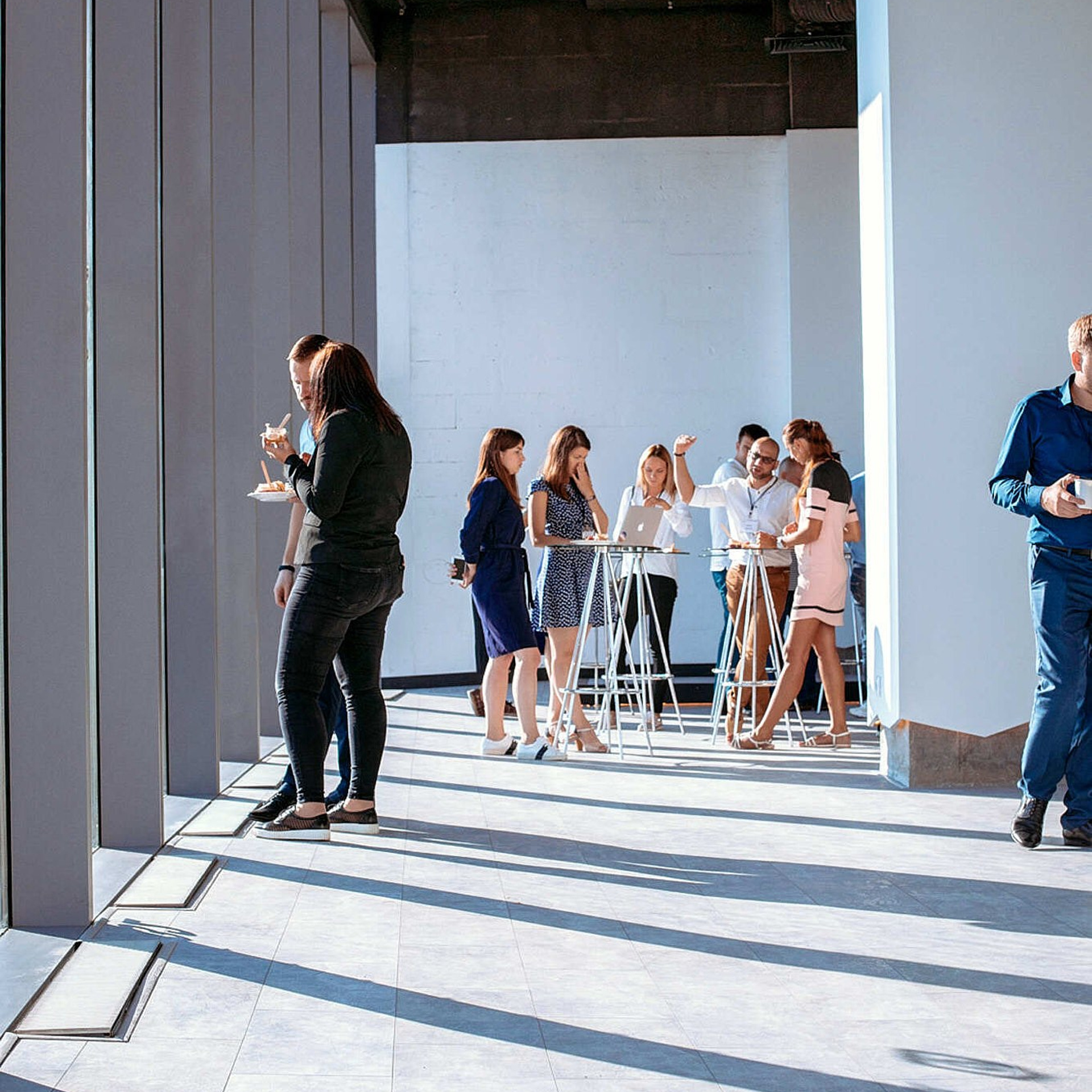 Студийный и репортажный фотограф Александр Савенков