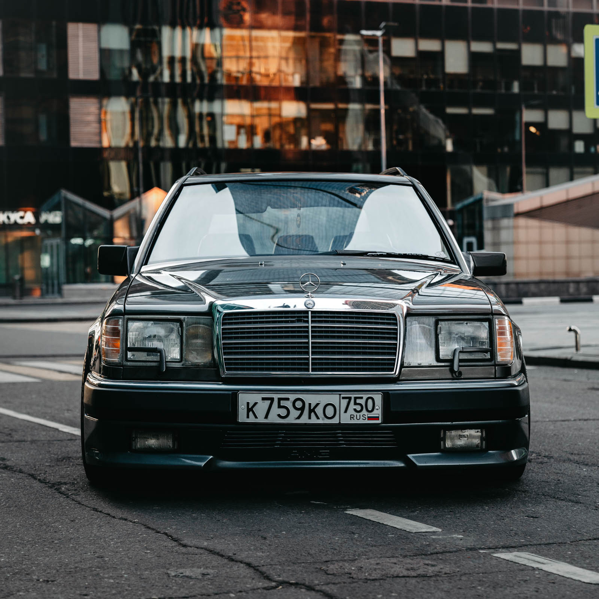 Mercedes W124