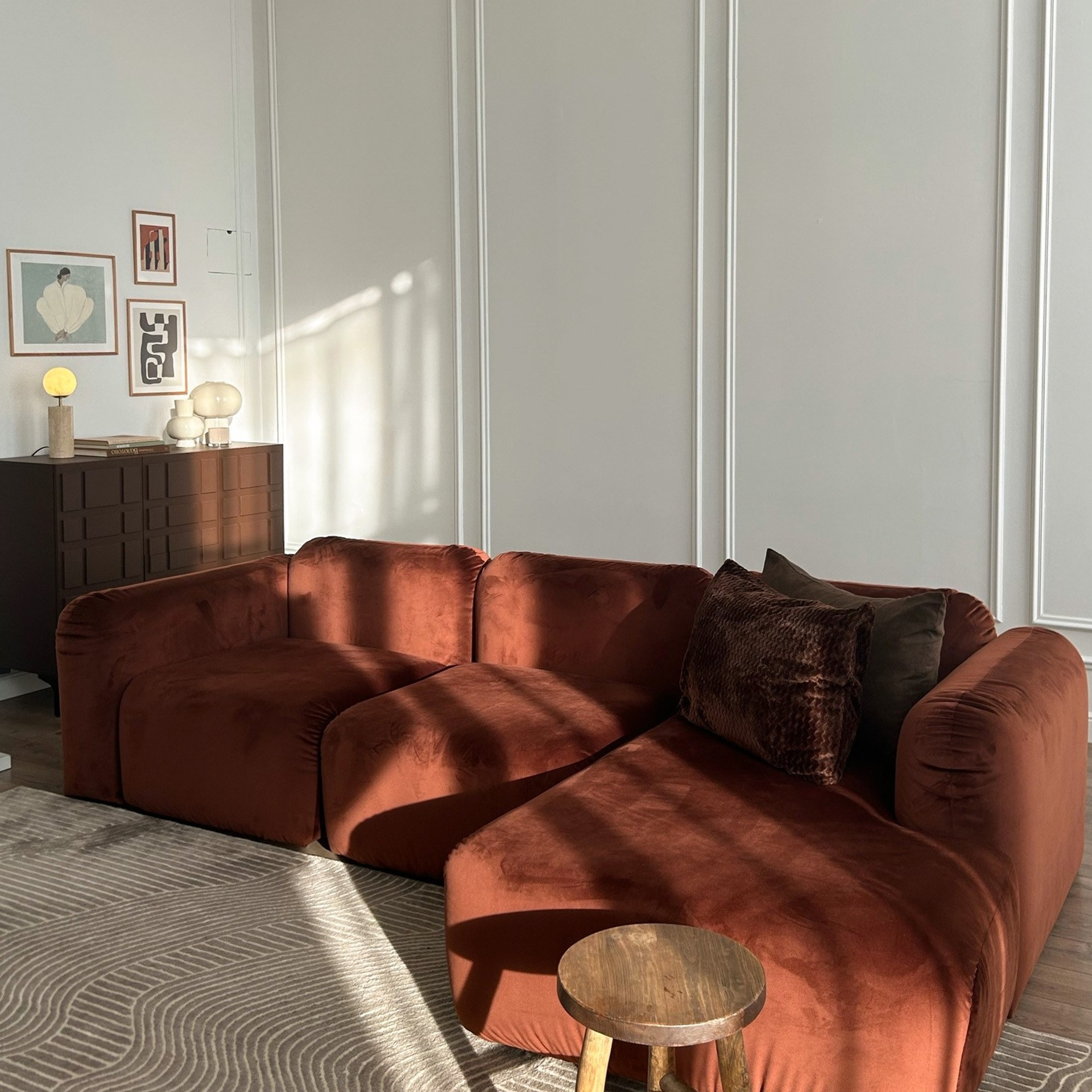 Актуальный интерьер фотостудий Брянска на Ноябрь, Декабрь 2025 и начала Января 2026