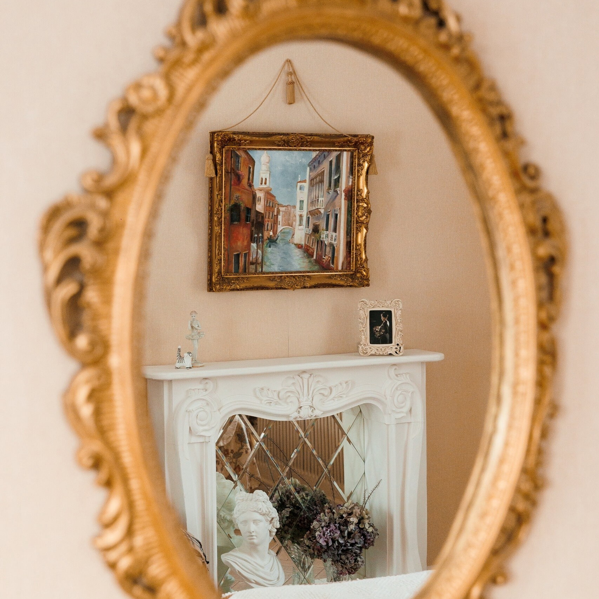 Актуальный интерьер фотостудий Брянска на Ноябрь, Декабрь 2025 и начала Января 2026