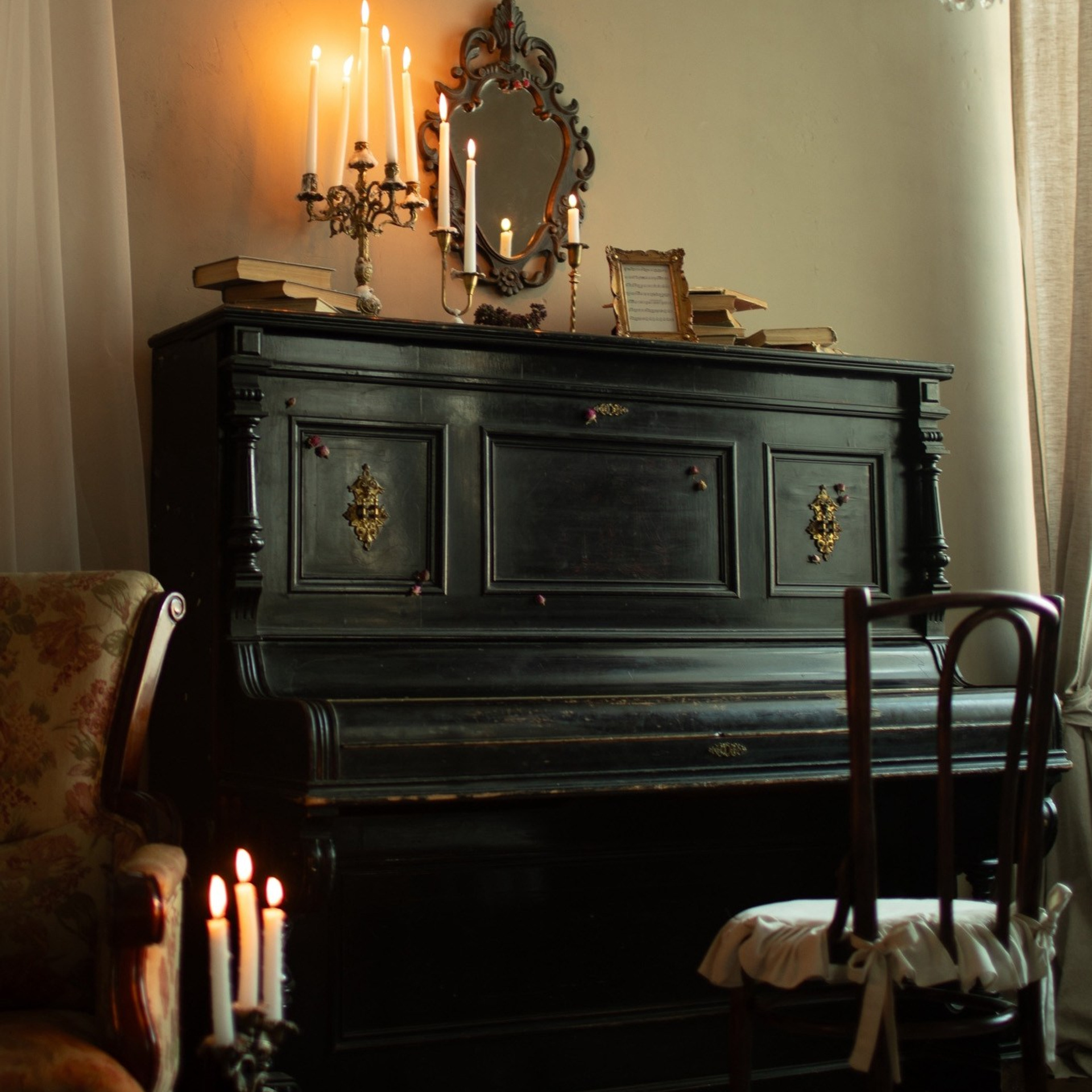 Актуальный интерьер фотостудий Брянска на Ноябрь, Декабрь 2025 и начала Января 2026