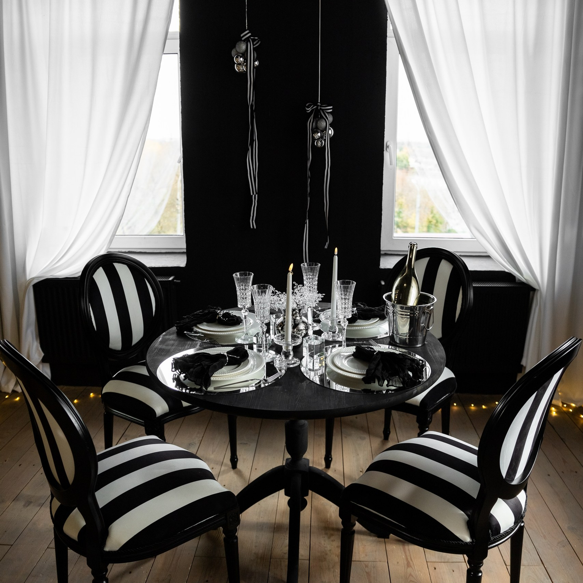 Актуальный интерьер фотостудий Брянска на Ноябрь, Декабрь 2024 и начала Января 2025