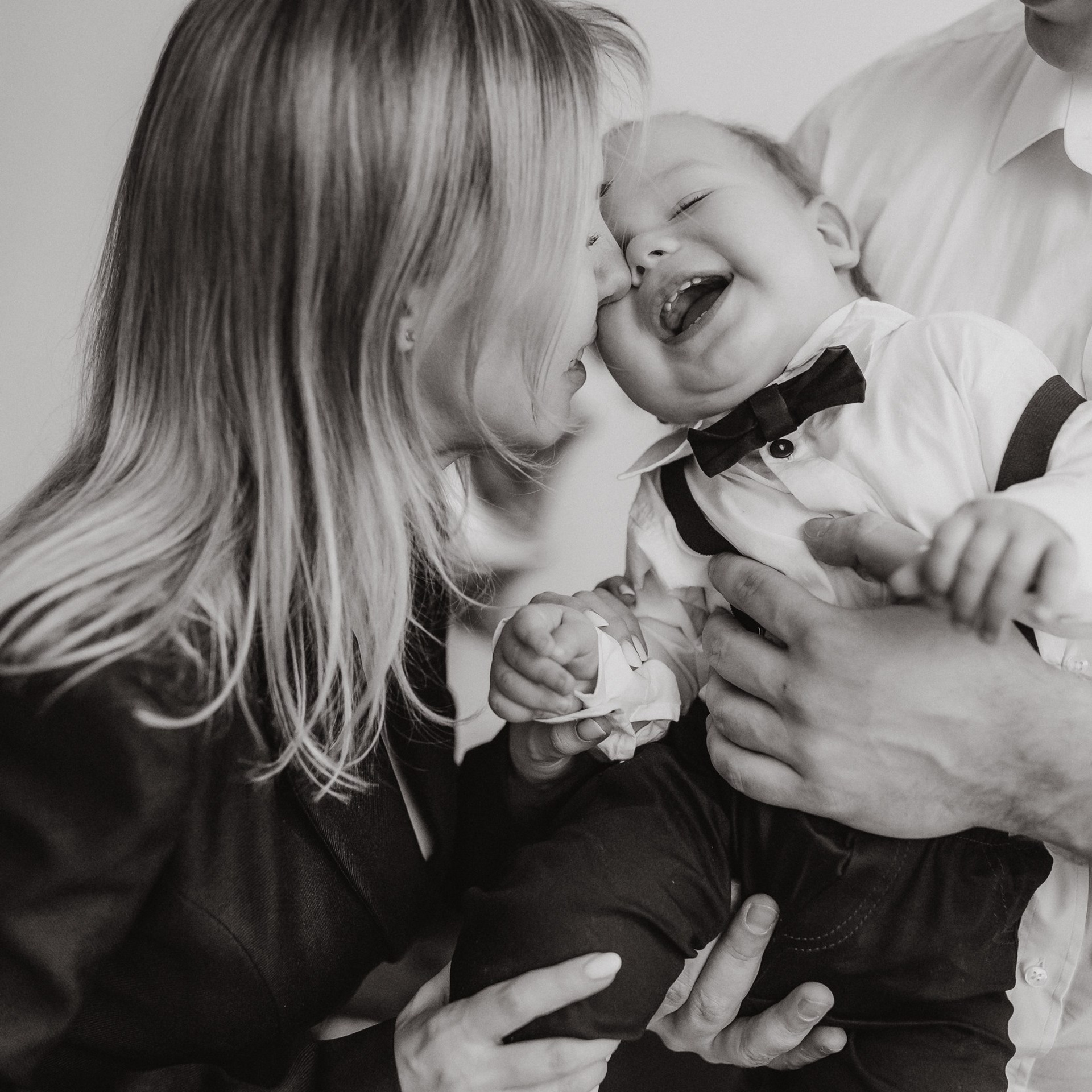 Семейная фотосессия серпухов фотосессия беременности. Семейный фотограф новорождённых в Серпухове Юлия Новикова +79637785957