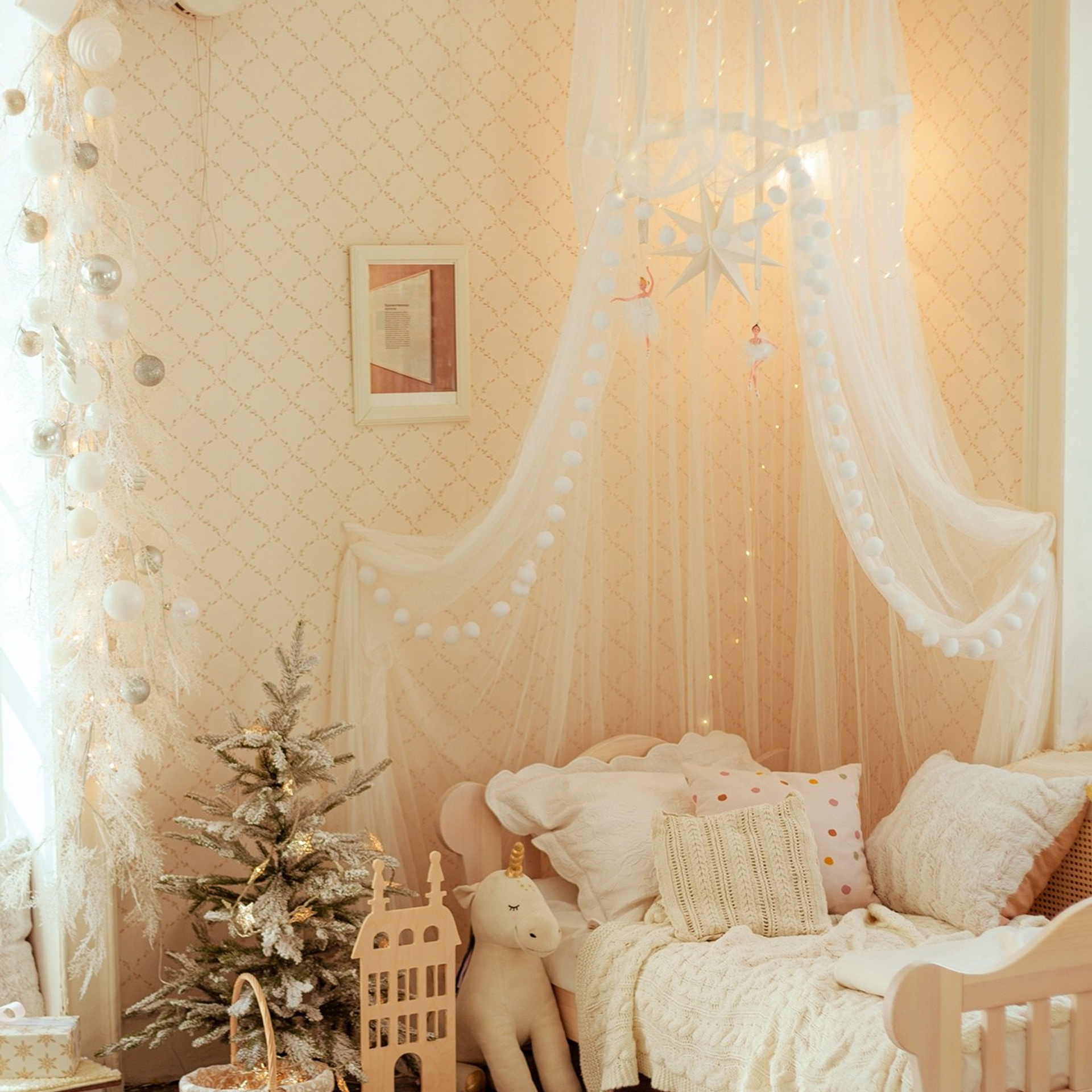 Фотостудия Fatatoom, Малый зал. Женский и семейный фотограф в Тюмени Пашнина Ольга