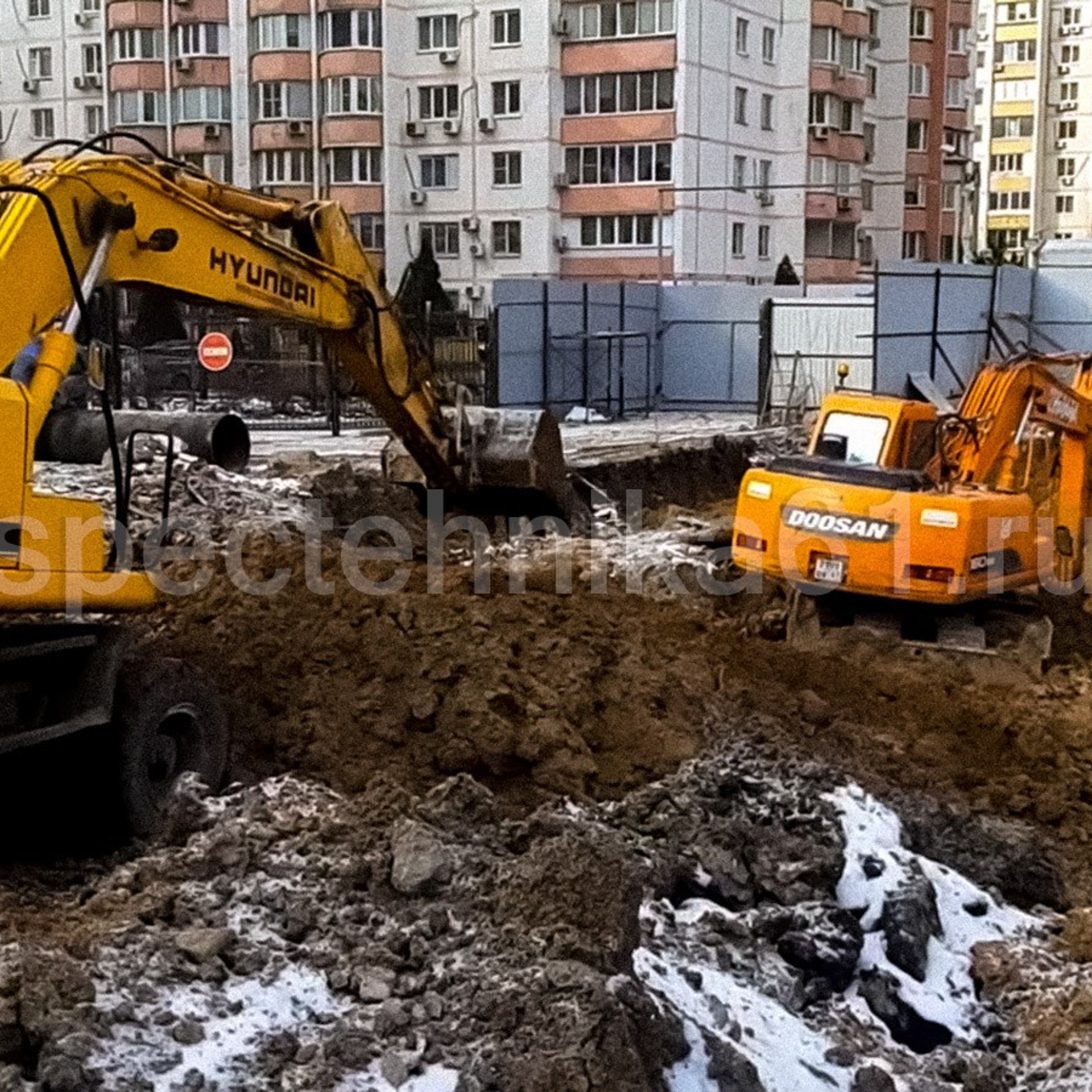 Фото: Наша спецтехника в действии. Аренда спецтехники в Ростове-на-Дону и других регионах