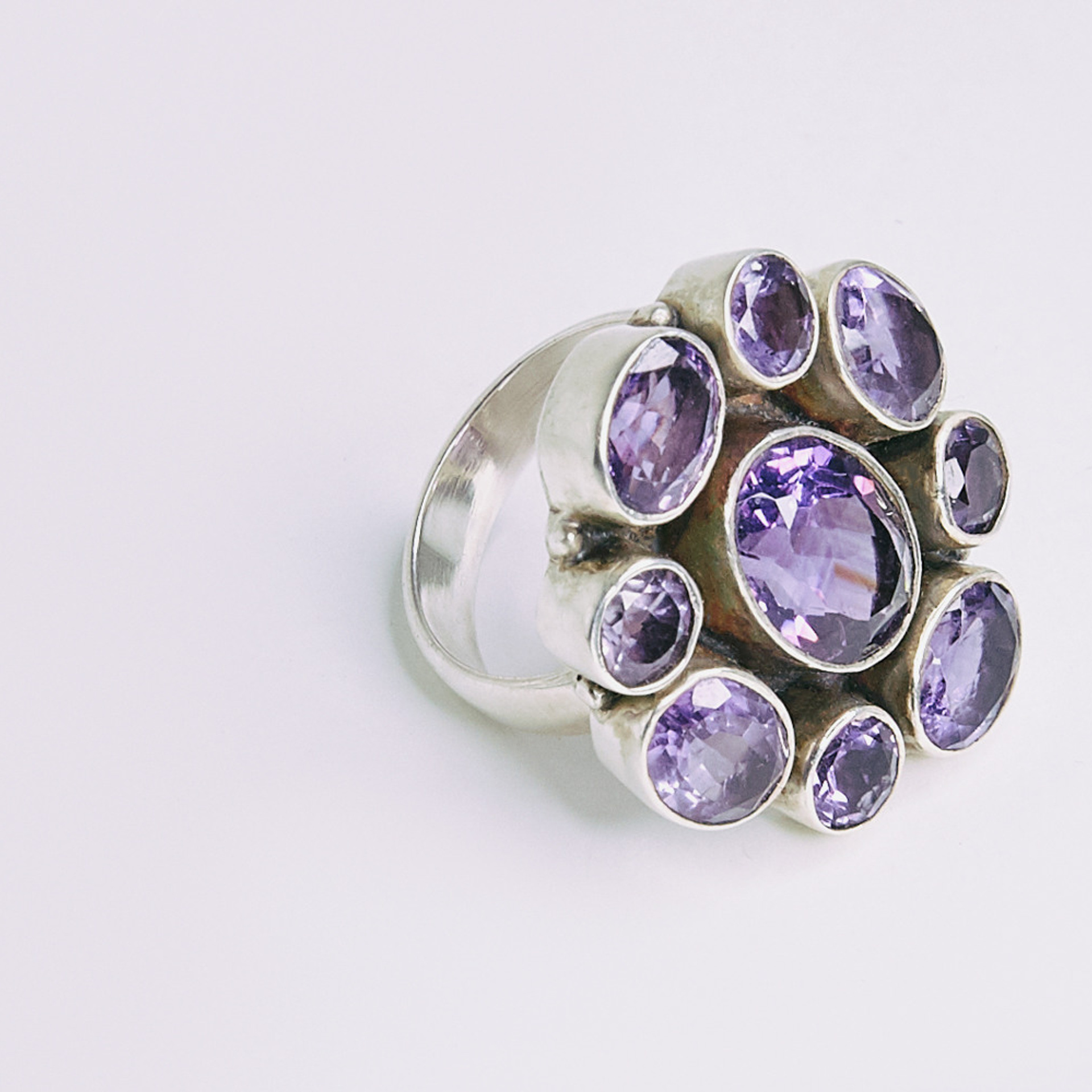 Съемка каталога ювелирных изделий Мир Камня. Рекламный фотограф Санкт-Петербург Катерина Мишкель