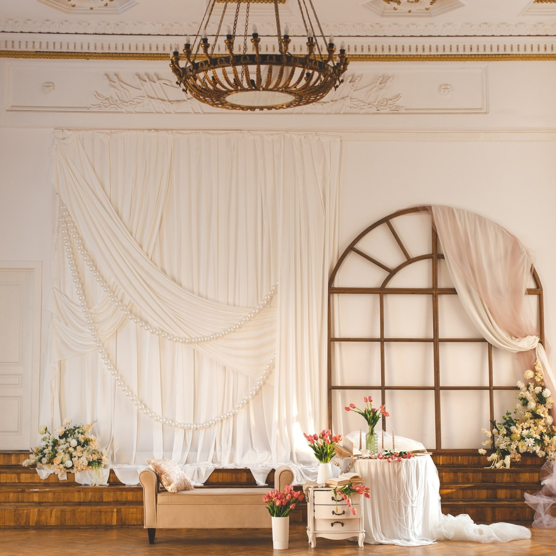 ИСТОРИЯ (Зал «Главный»)