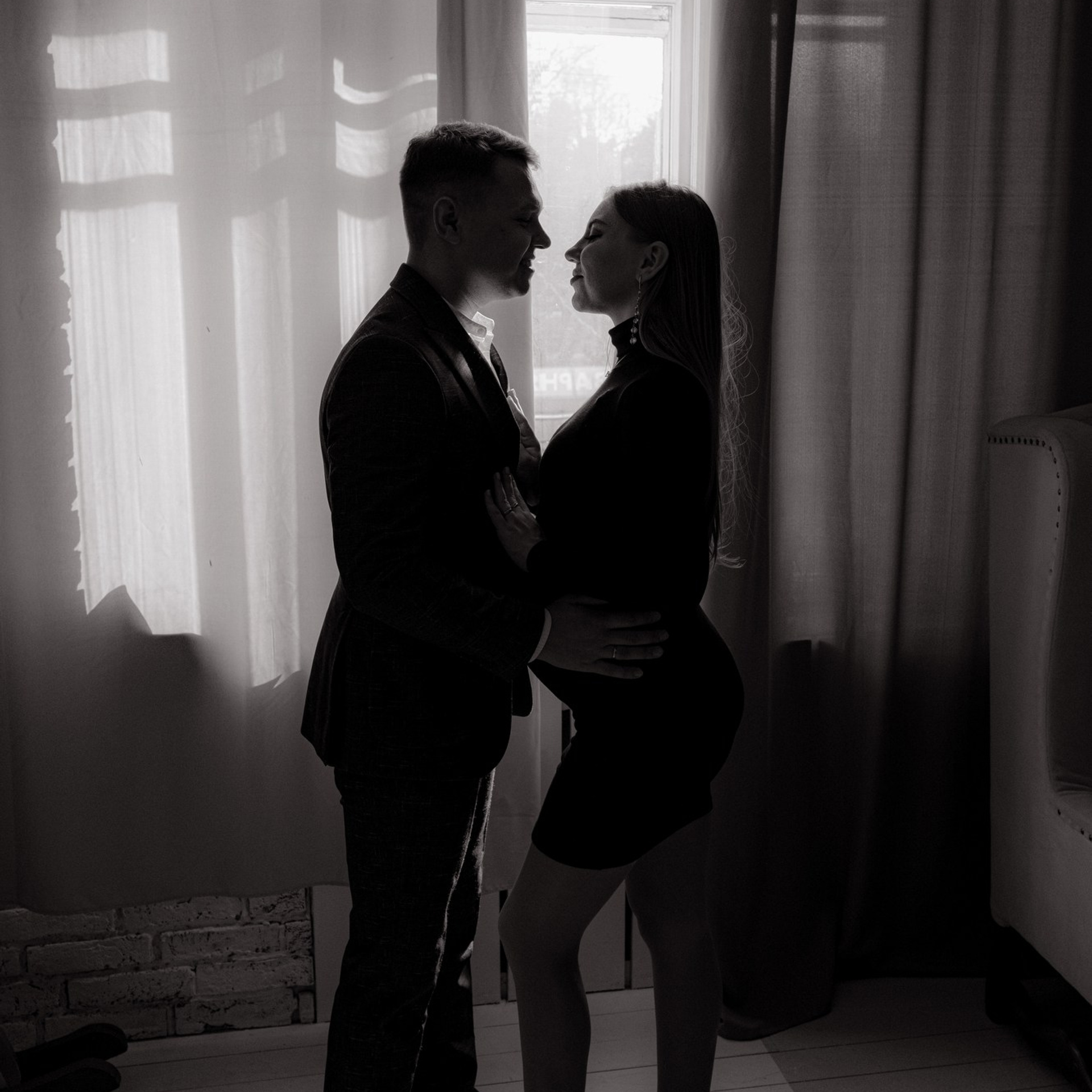 Беременная фотосессия в студии Краснодара. Фотограф в Сочи Краснодар Москва Руслан Поляков