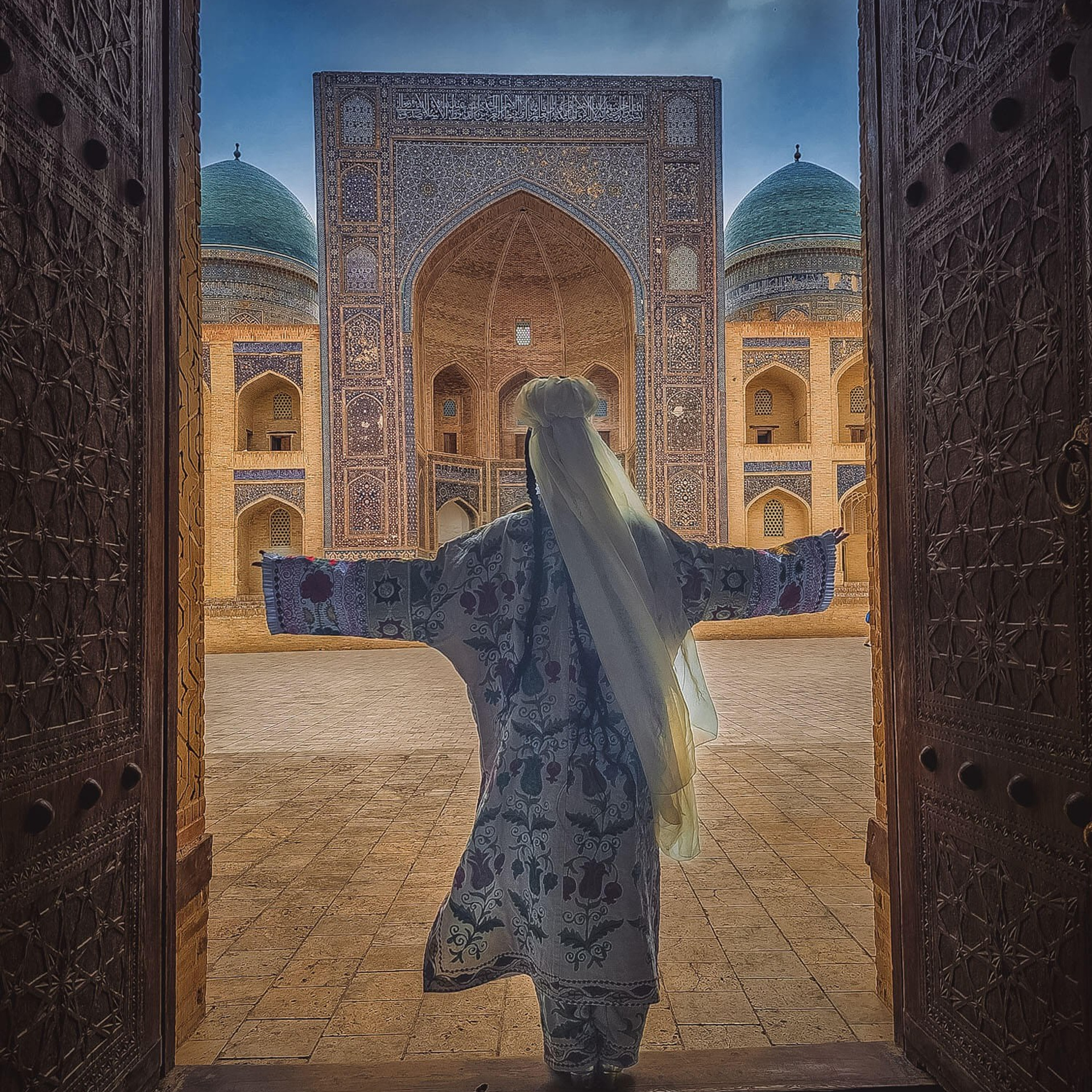 Фототур «По шелковому пути Узбекистана» (5.04 — 15.04.2024). Фотограф Константин Шамин