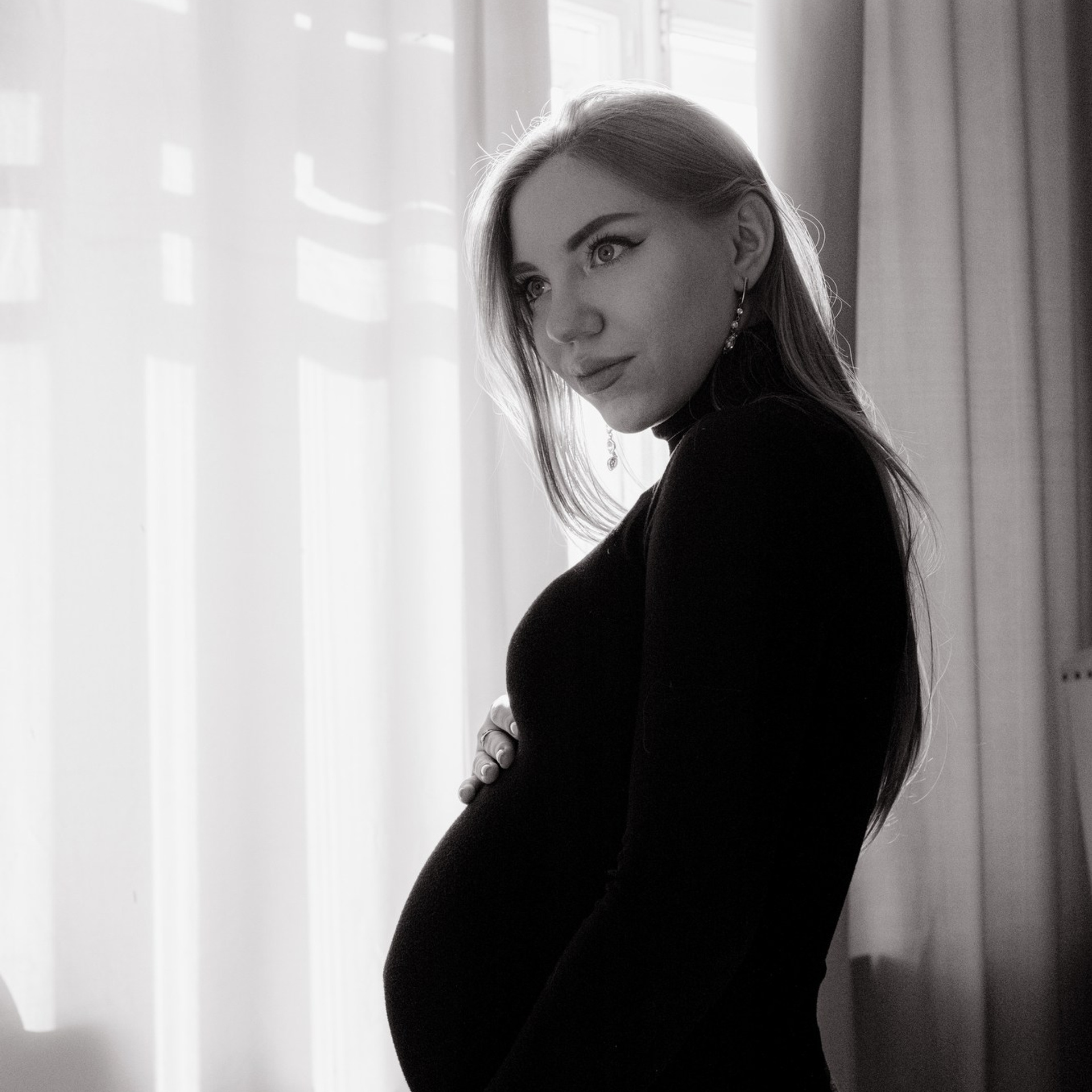 Беременная фотосессия в студии Краснодара. Фотограф в Сочи Краснодар Москва Руслан Поляков