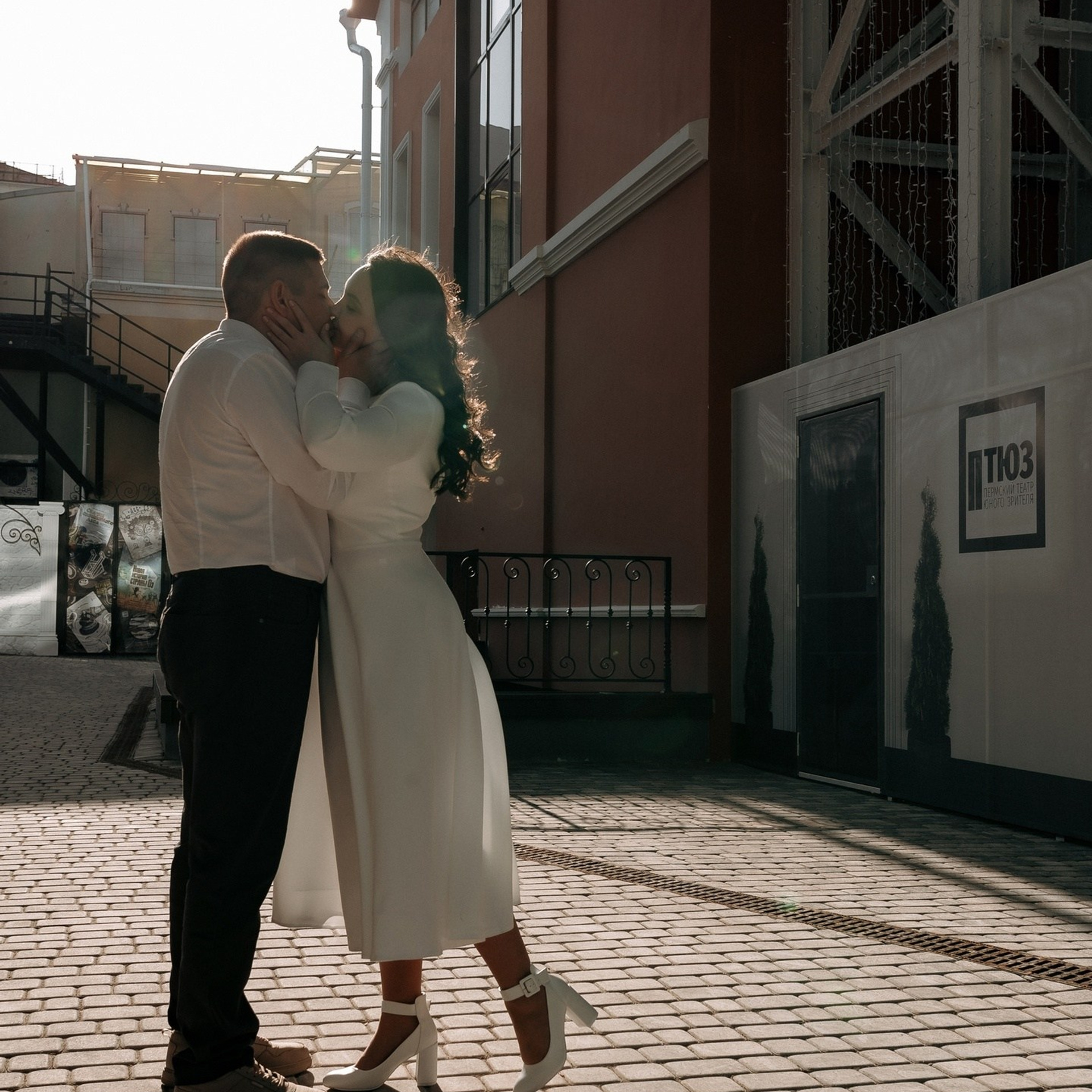 Локации для уличной съёмки. Свадебный фотограф Пермь