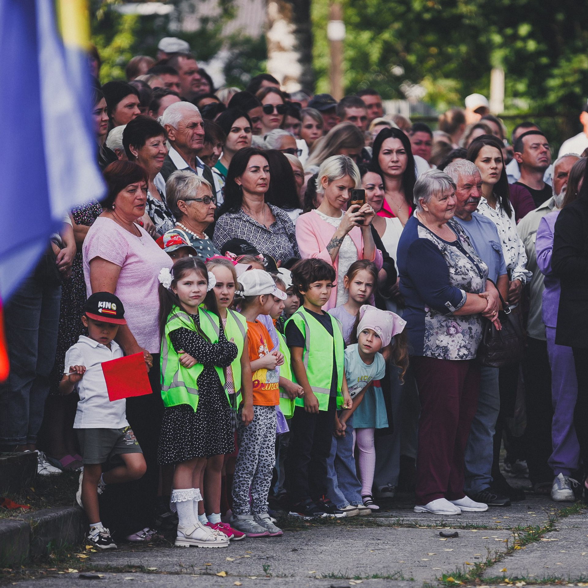 2 сентября _ Школа 3_ линейка. Фотограф Лодейное Поле Екатерина Герасимова в Санкт-Петербурге и Лен. области