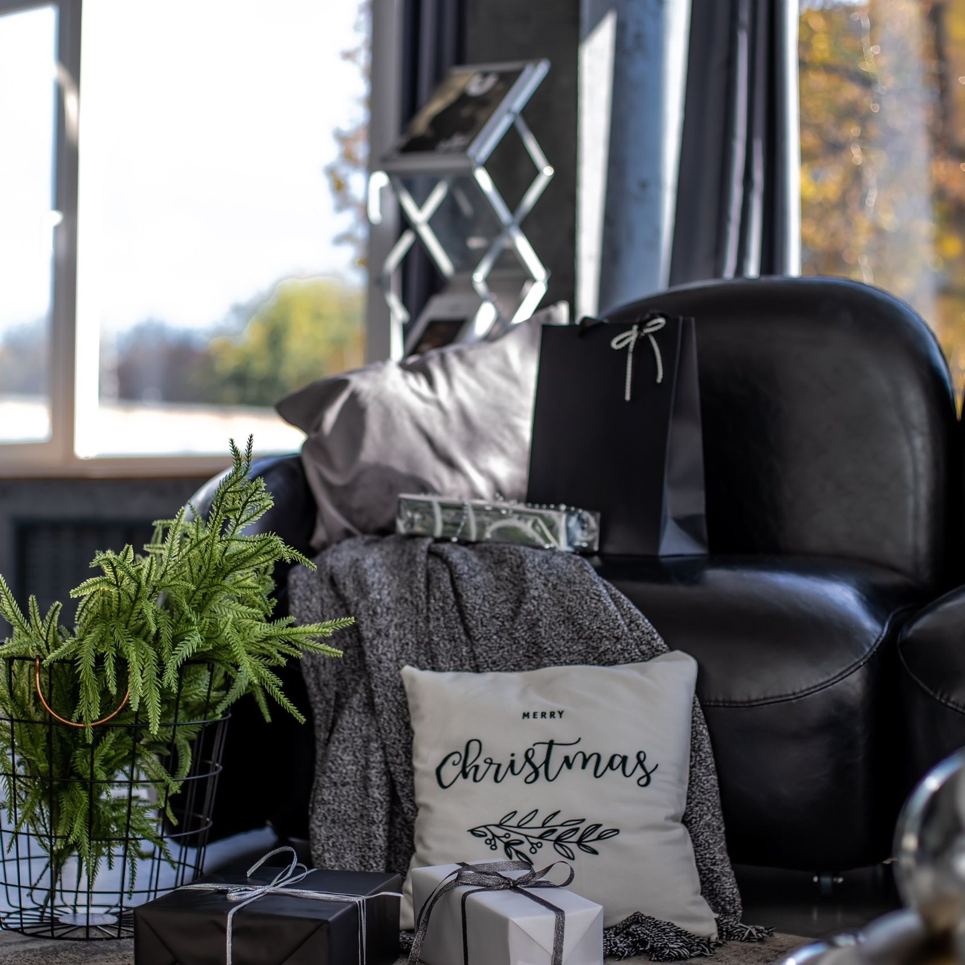 Актуальные фотостудии Самары: аренда, новогодние локации, услуги фотографа