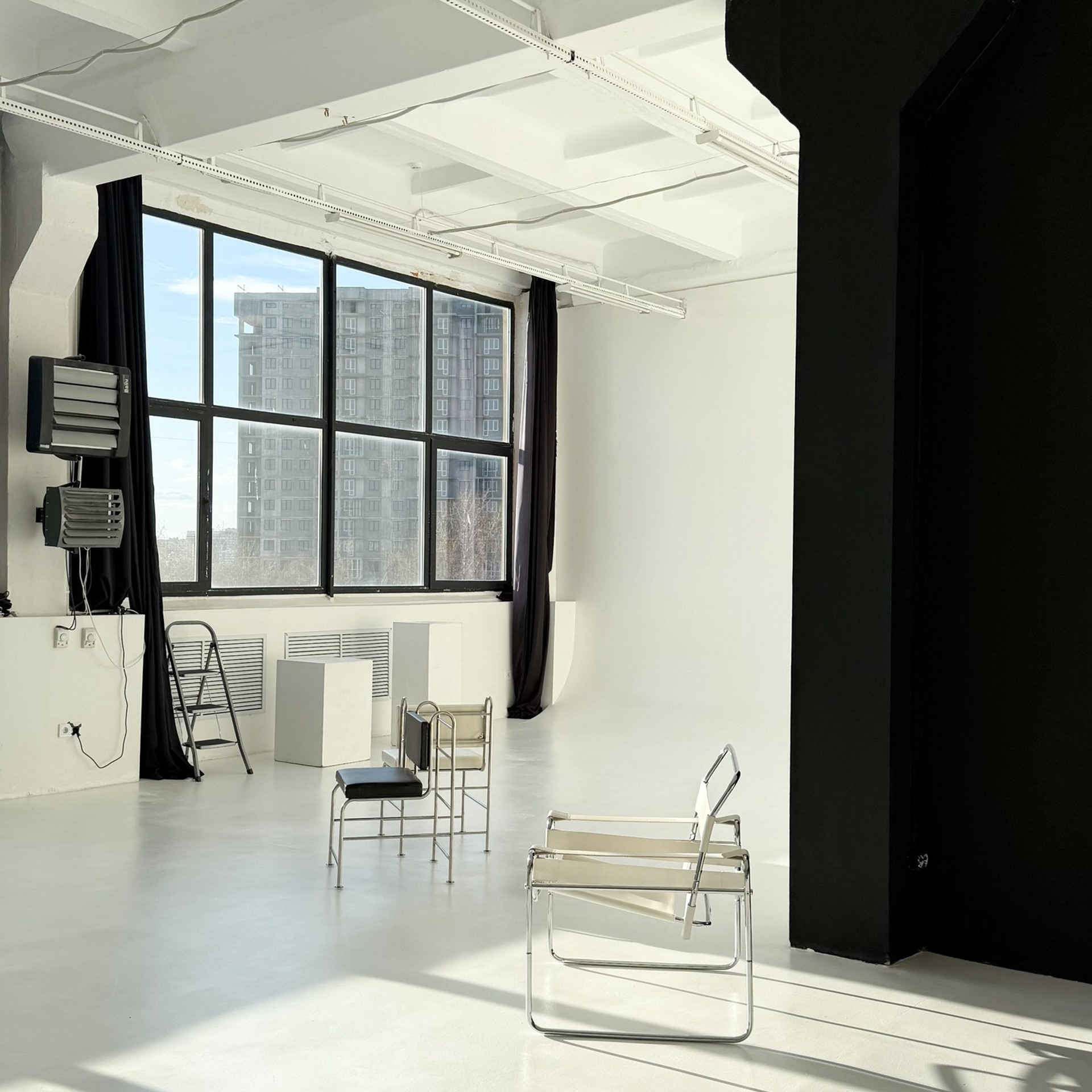 Актуальные фотостудии Самары: аренда, новогодние локации, услуги фотографа