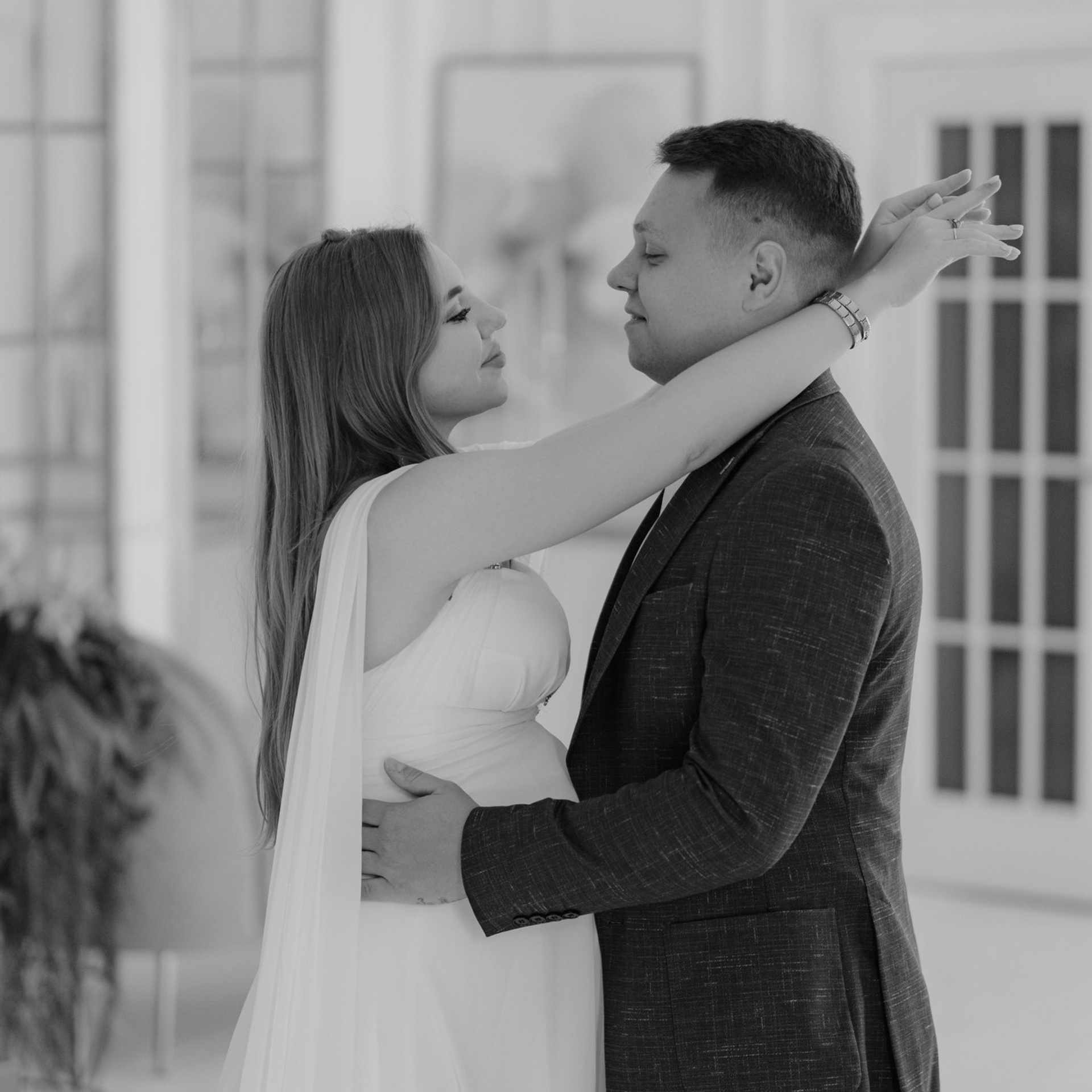 Беременная фотосессия в студии Краснодара. Фотограф в Сочи Краснодар Москва Руслан Поляков